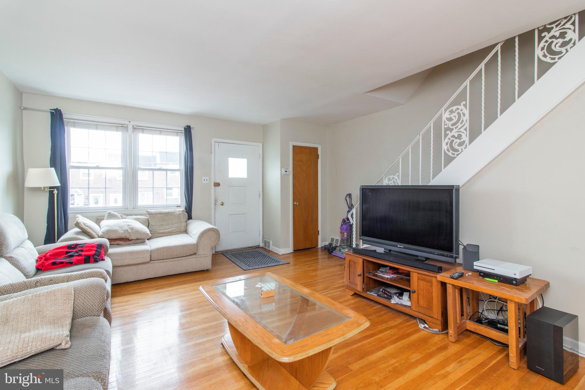 ROXBOROUGH - Residential