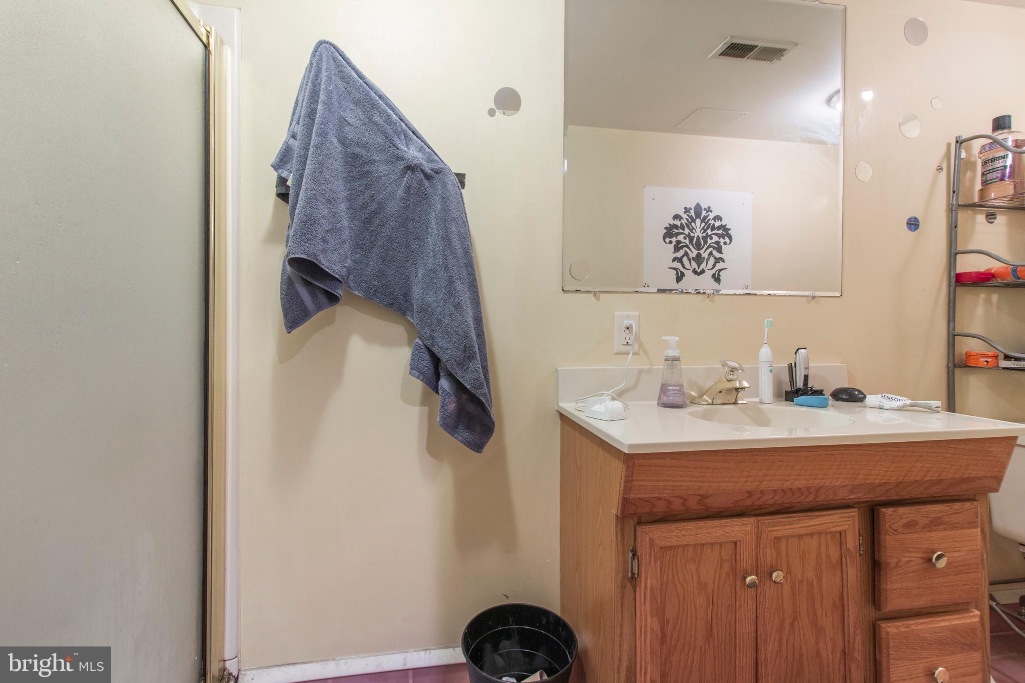 ROXBOROUGH - Residential