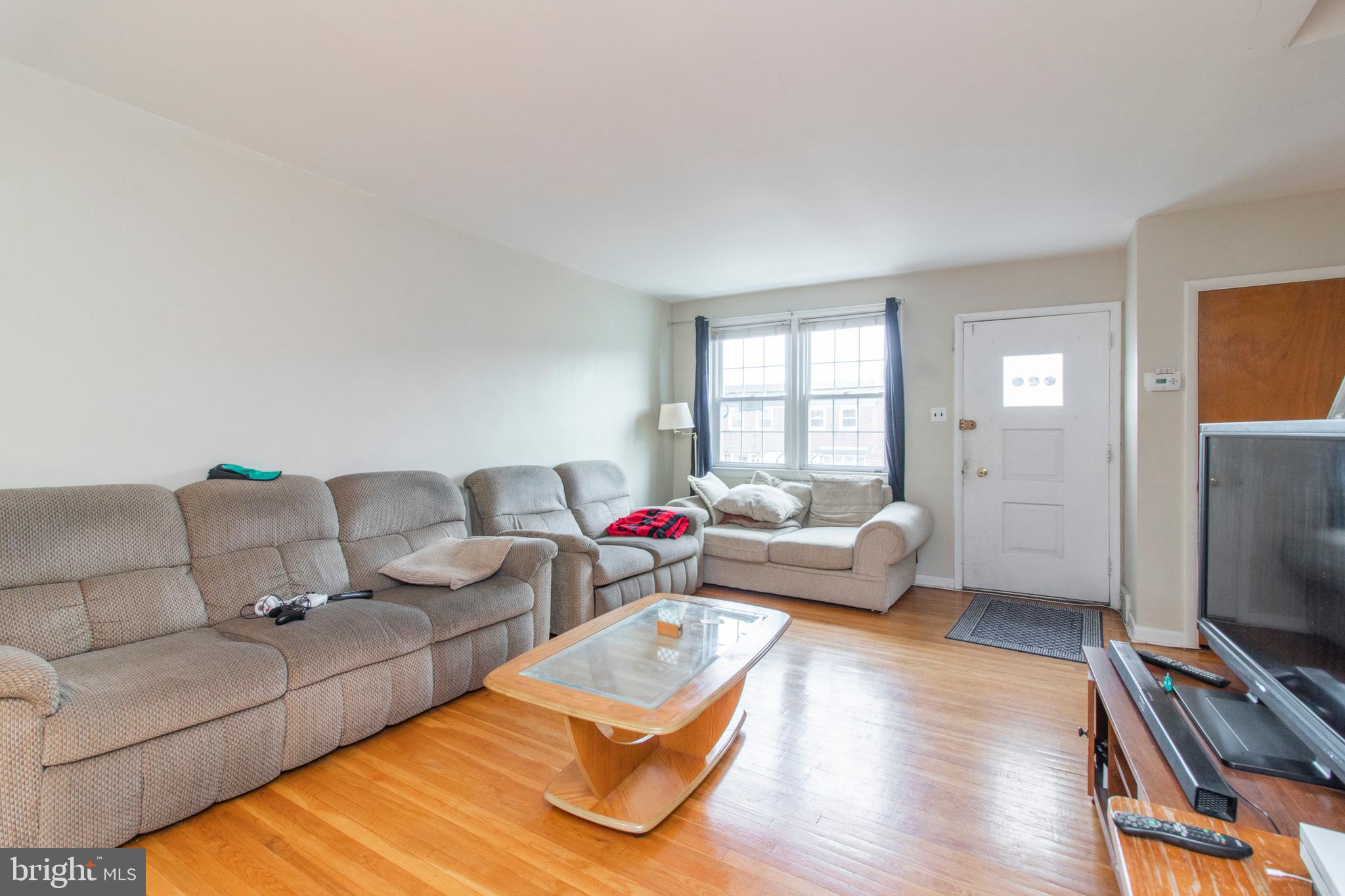 ROXBOROUGH - Residential