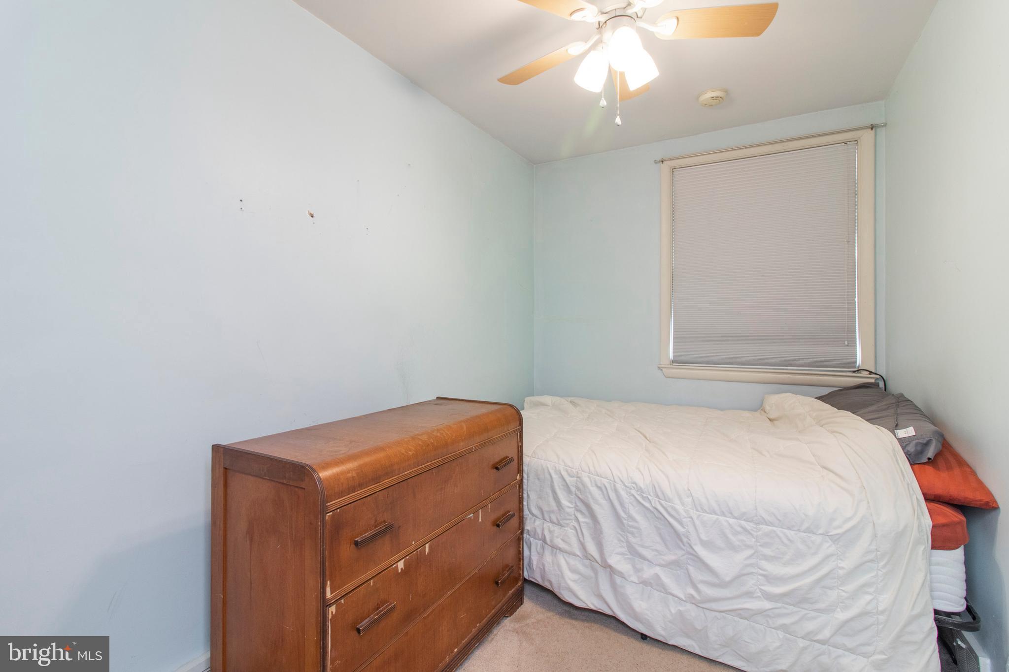 ROXBOROUGH - Residential