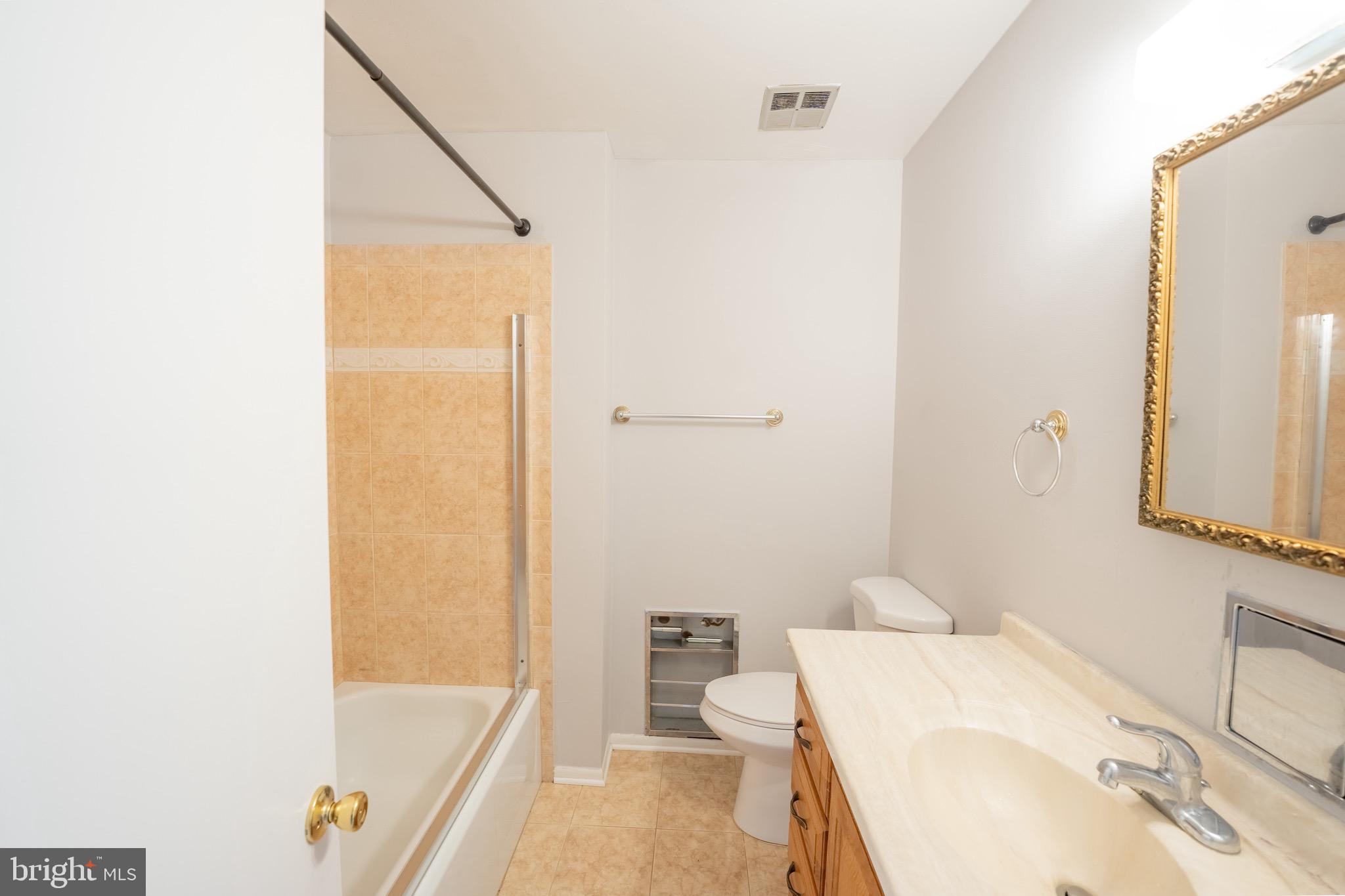 NEWPORT ESTATES - Residential