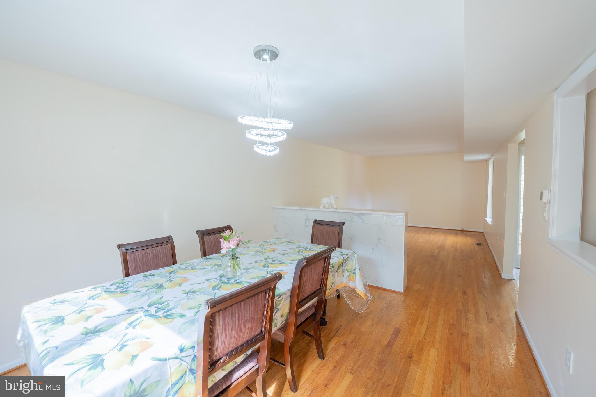 NEWPORT ESTATES - Residential