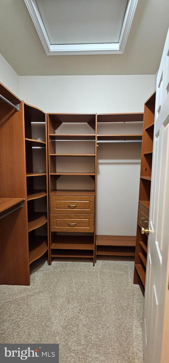 BELMONT LAND BAY - Residential Lease