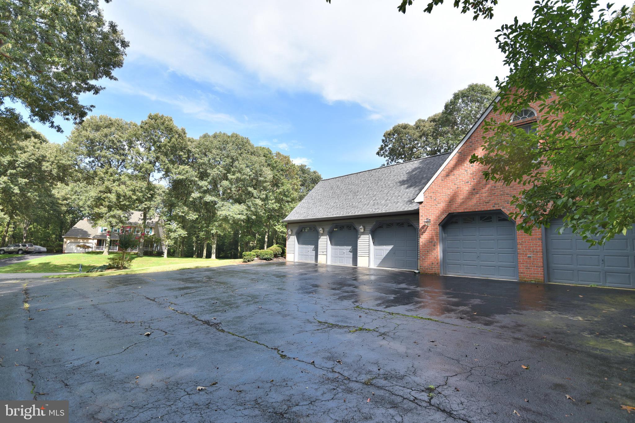 WOODBRIDGE FOREST - Residential