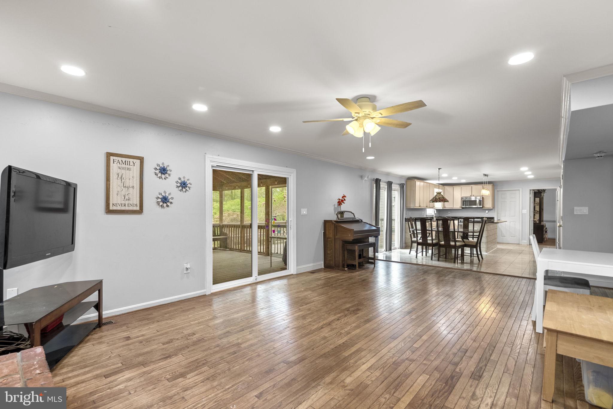 WOODBRIDGE FOREST - Residential