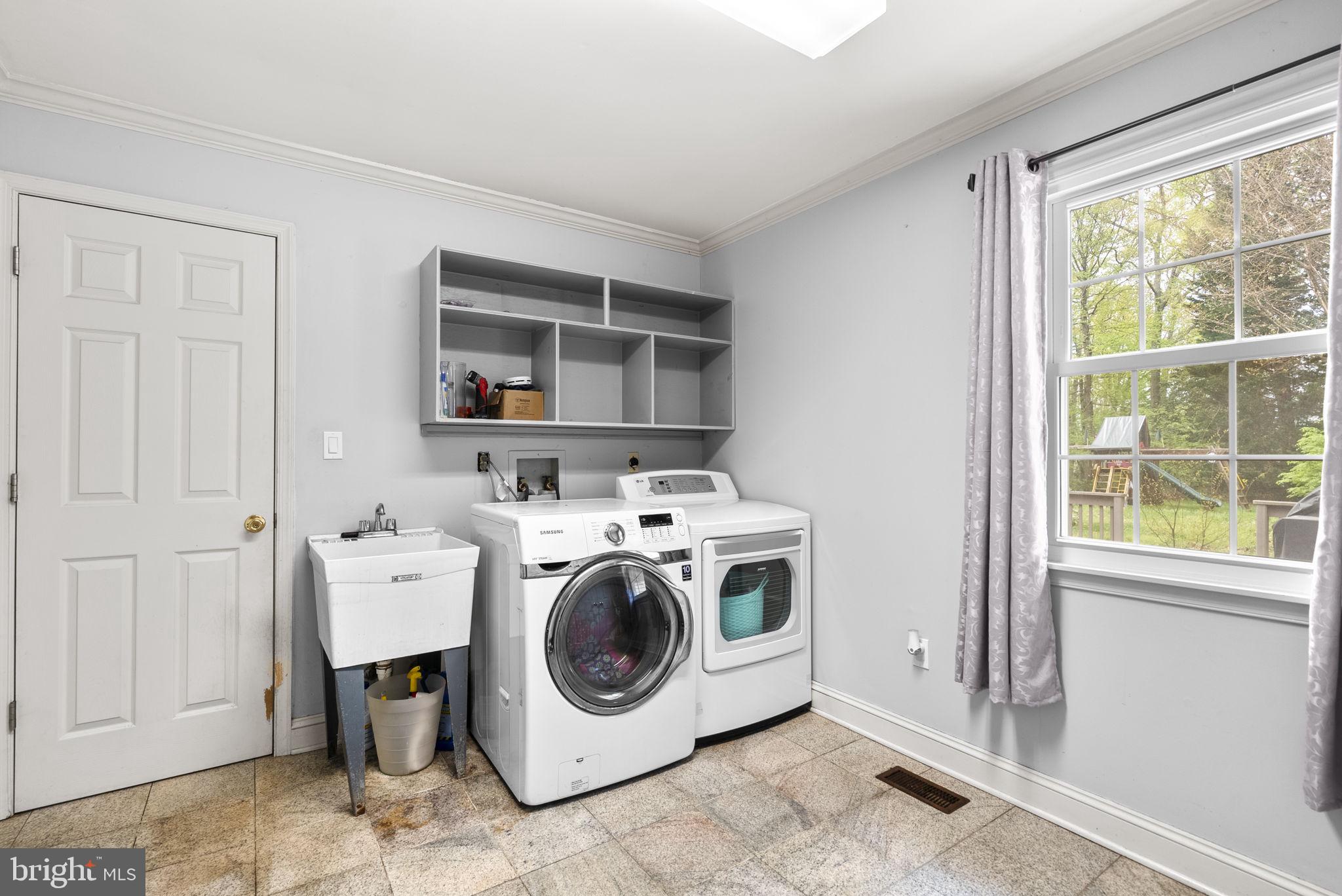 WOODBRIDGE FOREST - Residential