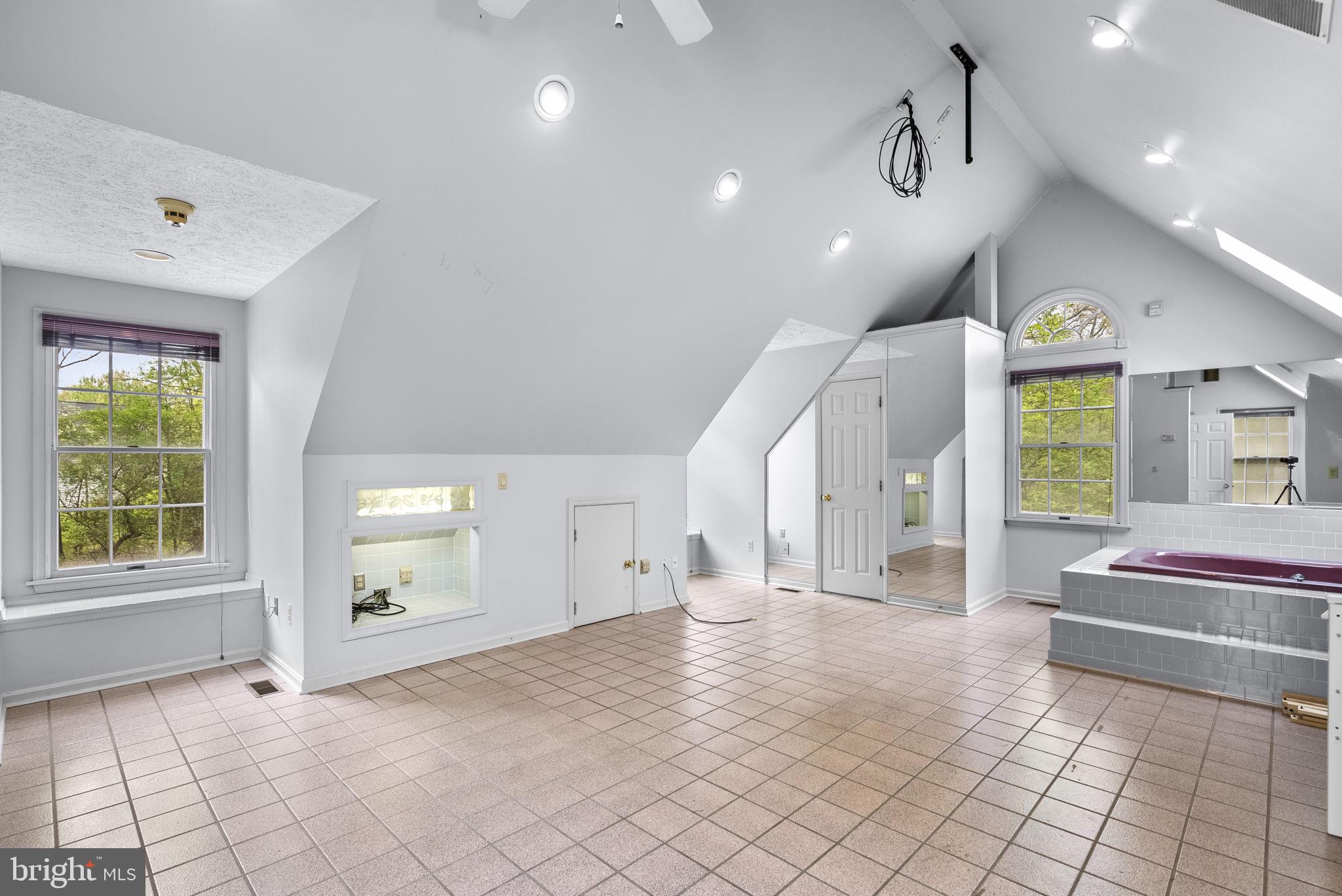 WOODBRIDGE FOREST - Residential