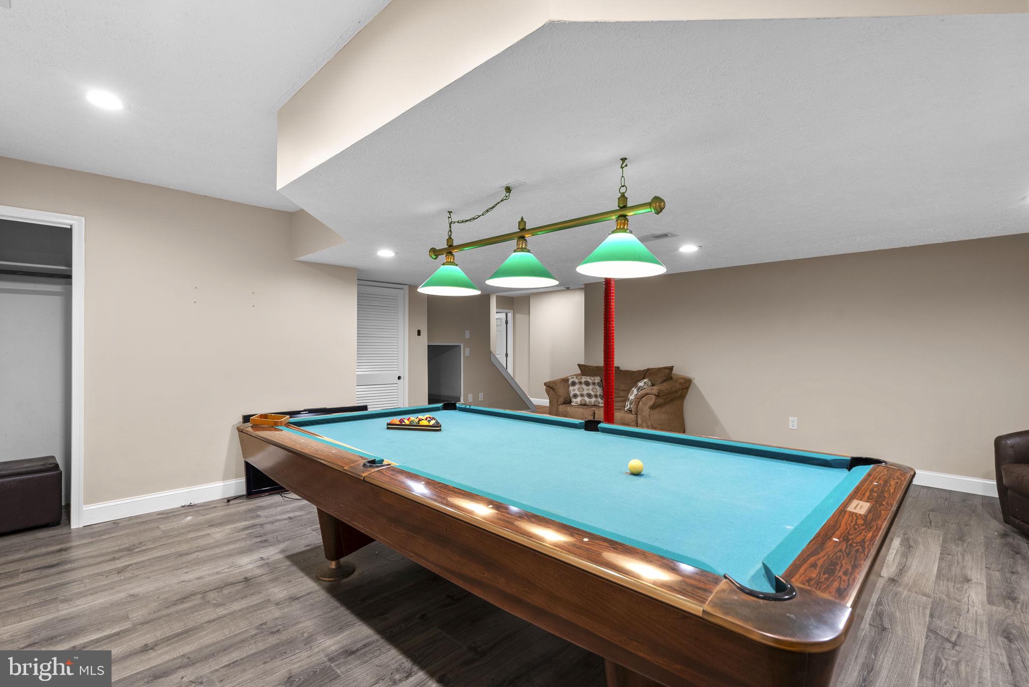 WOODBRIDGE FOREST - Residential