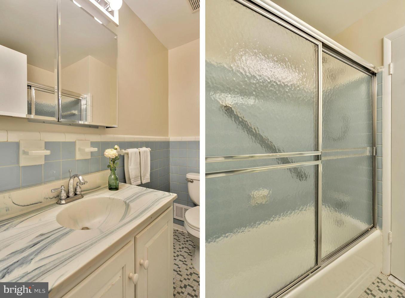 BROYHILL GLEN GARY PARK - Residential