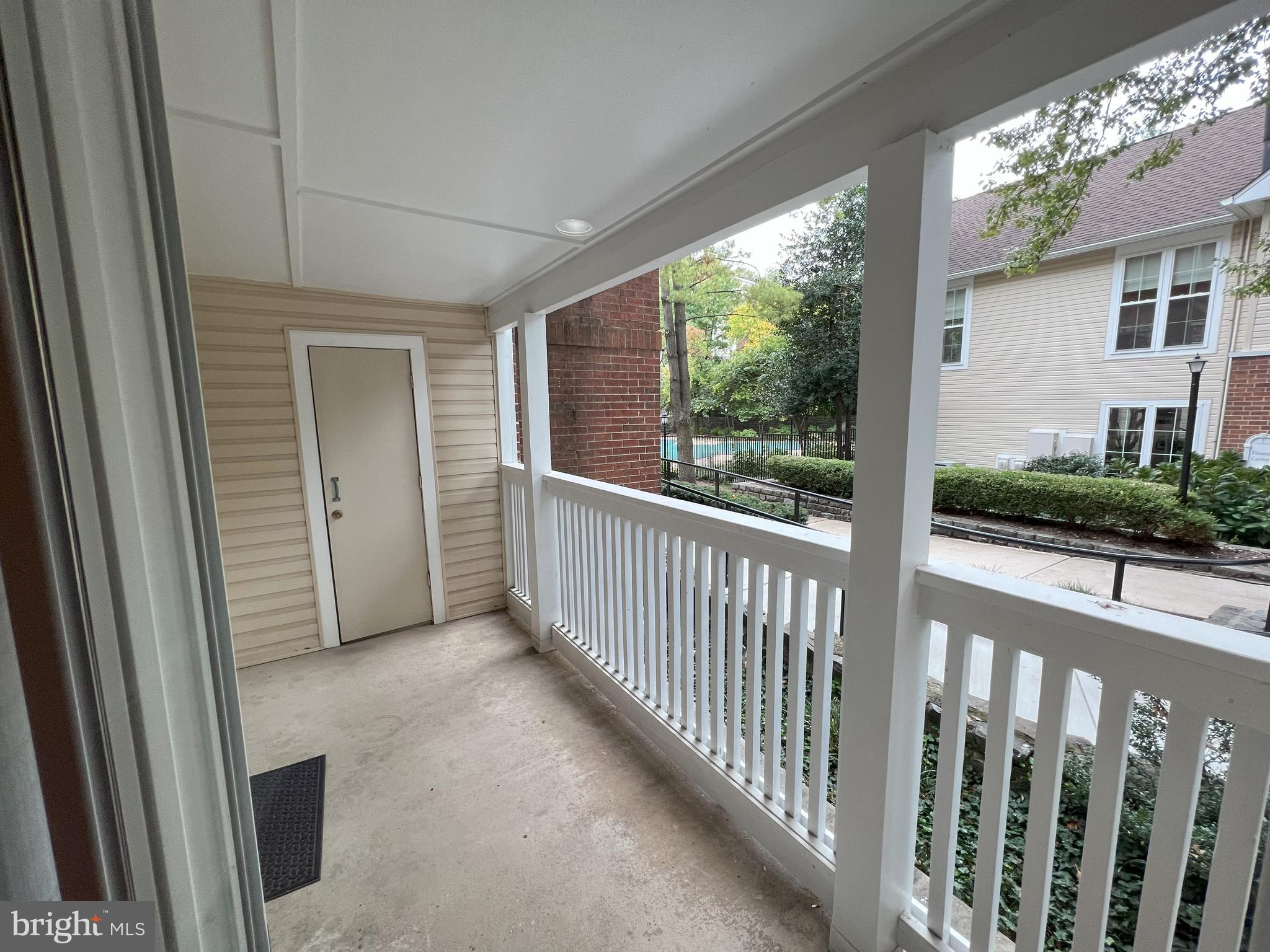 FOUNTAINS AT MCLEAN - Residential Lease