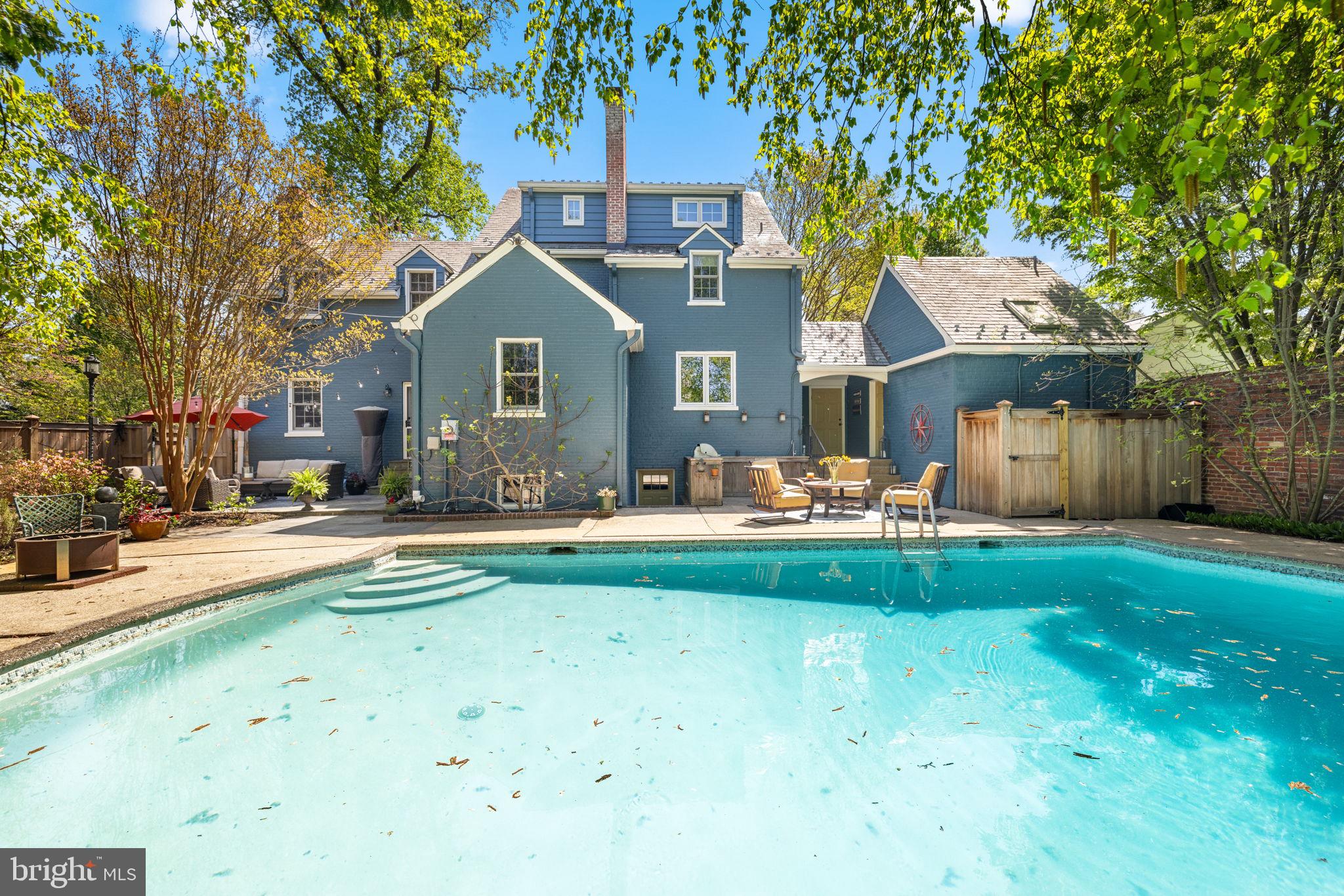 JEFFERSON PARK - Residential