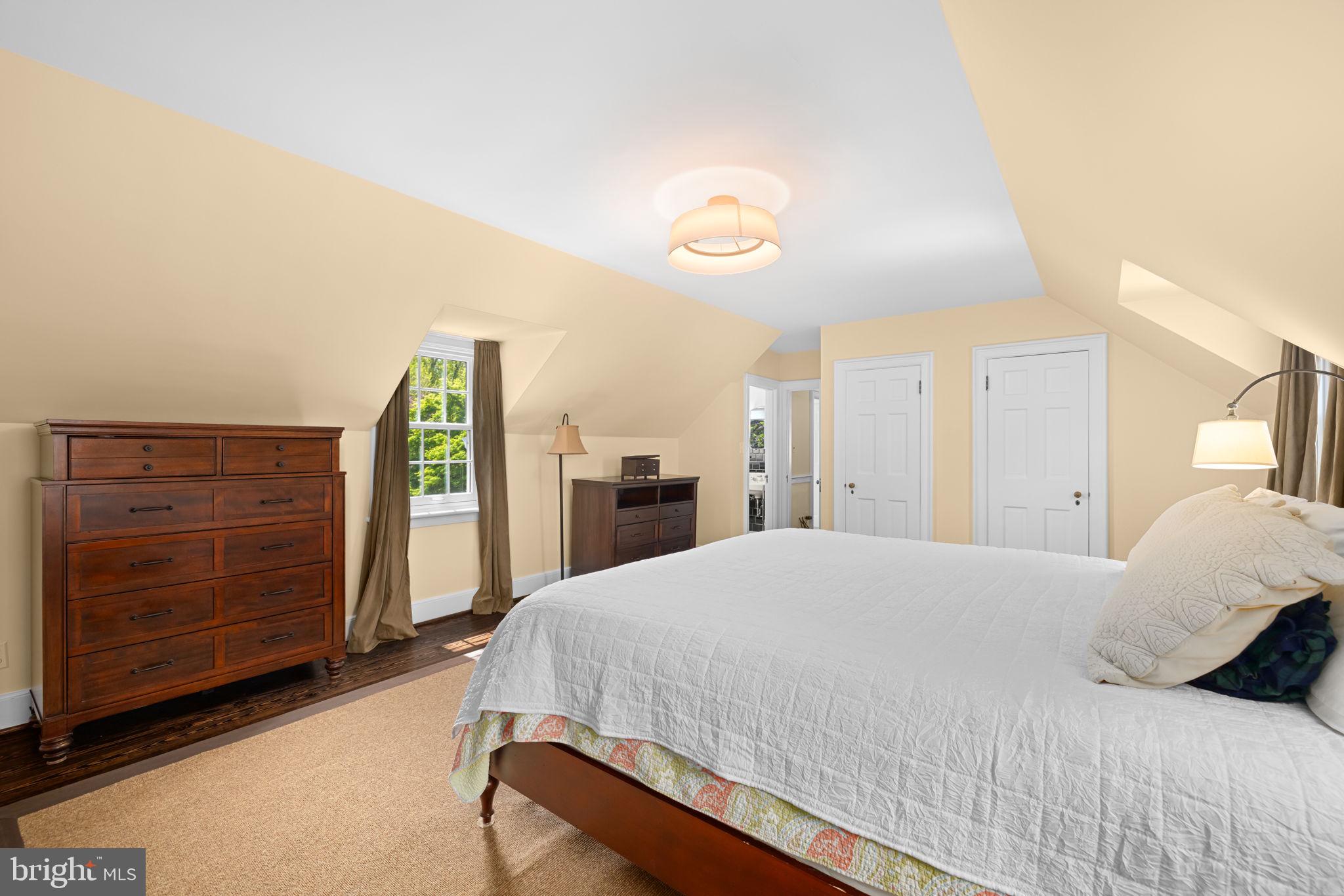 JEFFERSON PARK - Residential