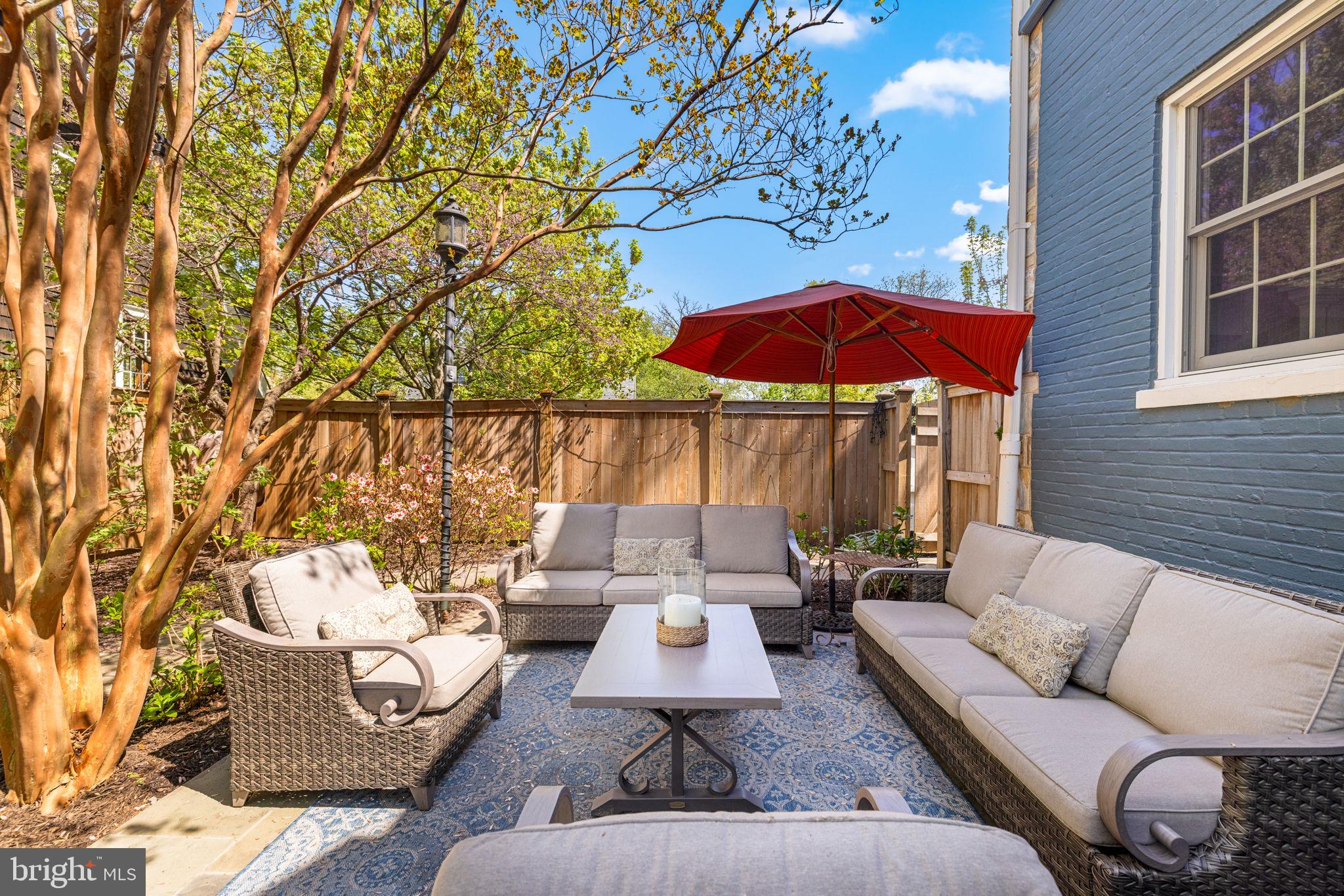 JEFFERSON PARK - Residential