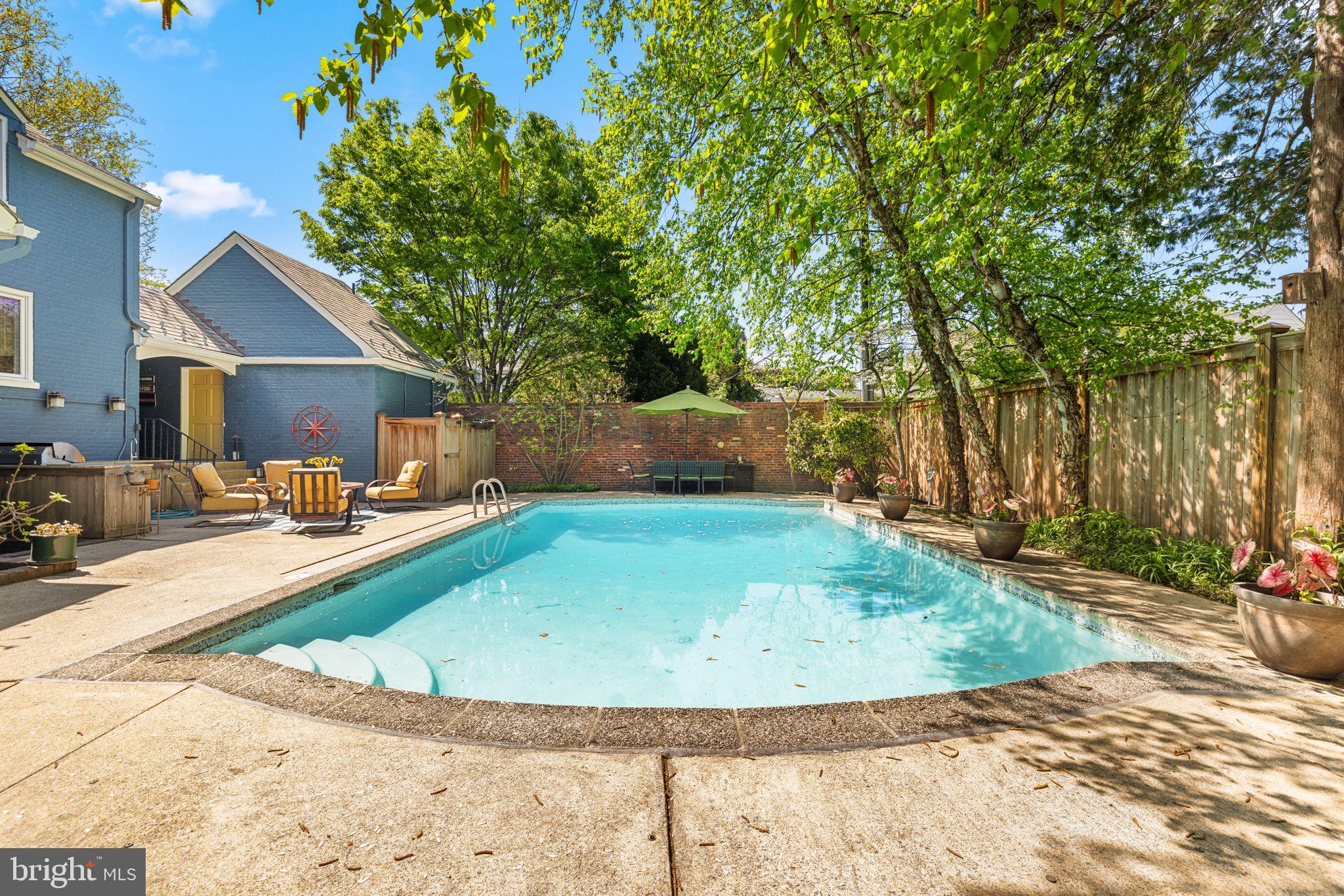 JEFFERSON PARK - Residential