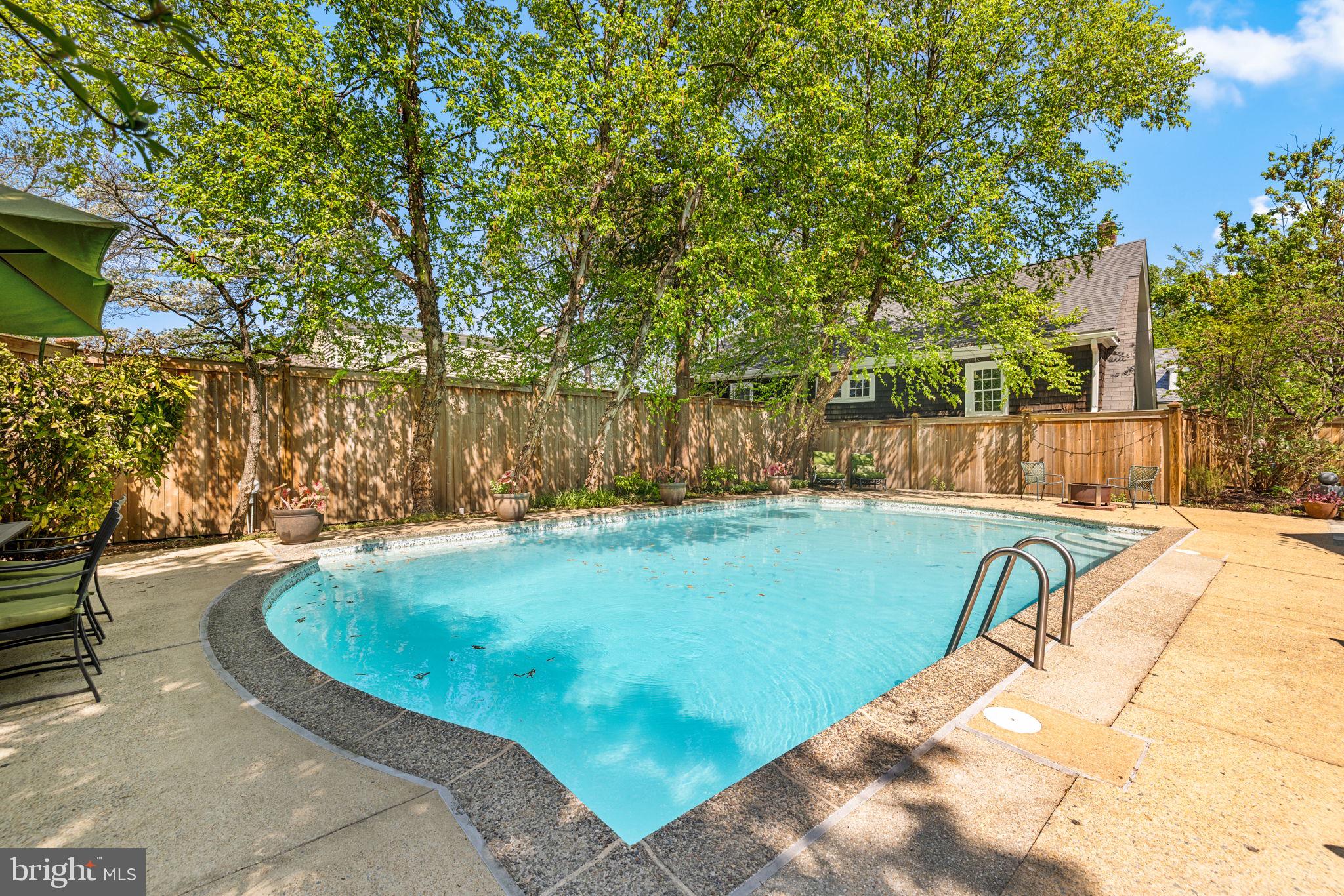 JEFFERSON PARK - Residential