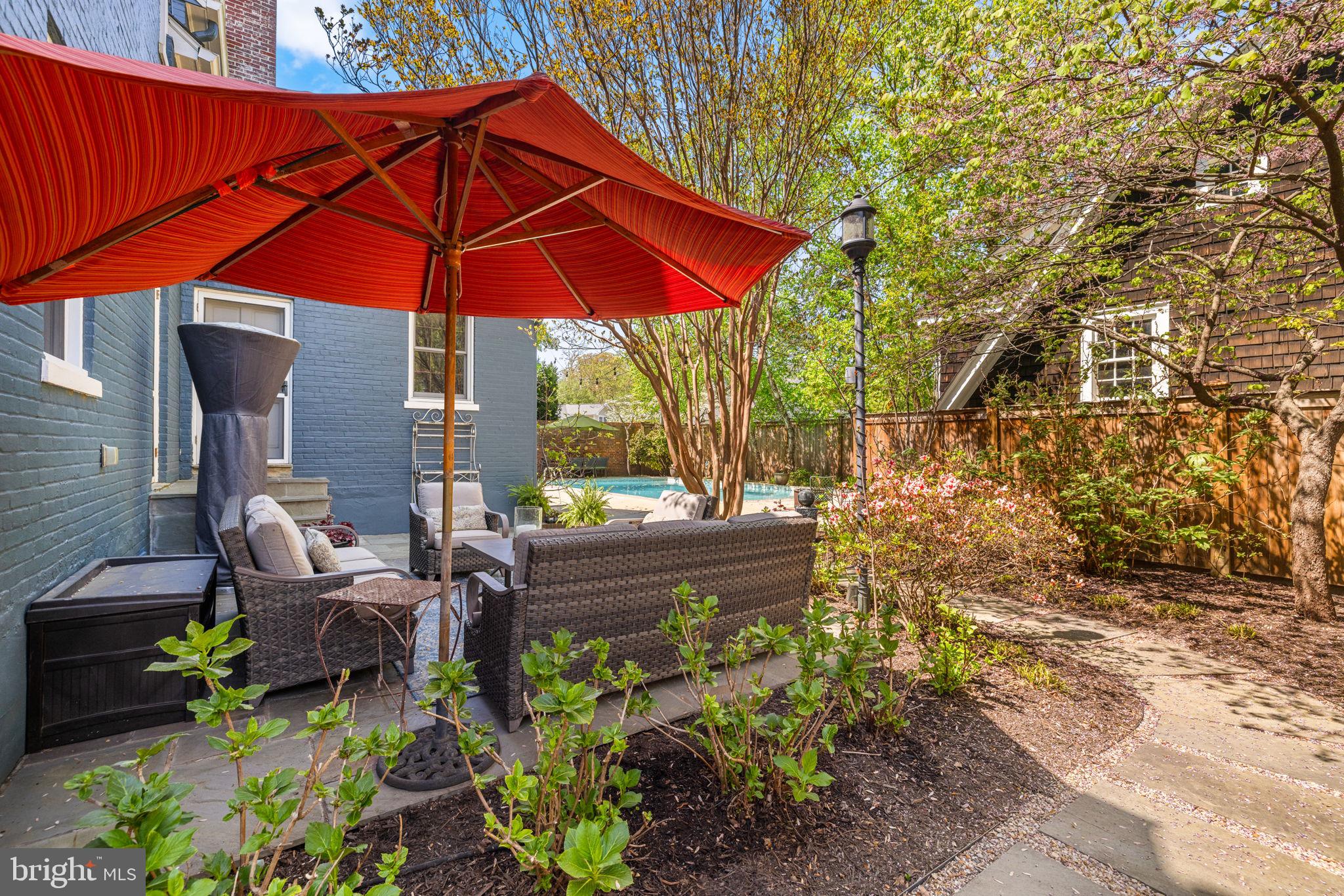 JEFFERSON PARK - Residential