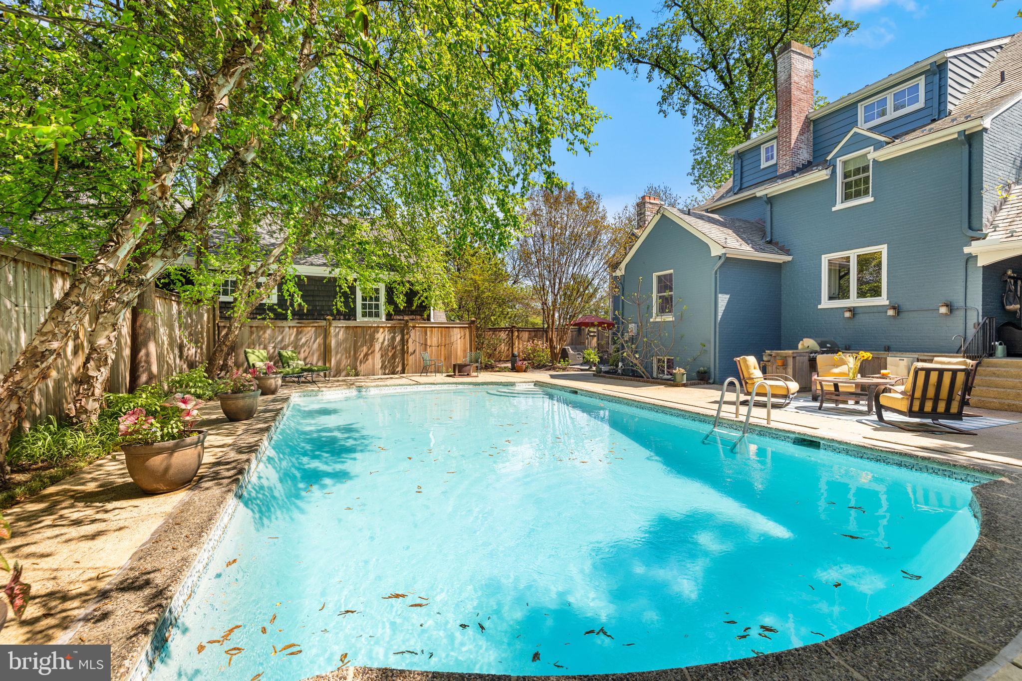 JEFFERSON PARK - Residential