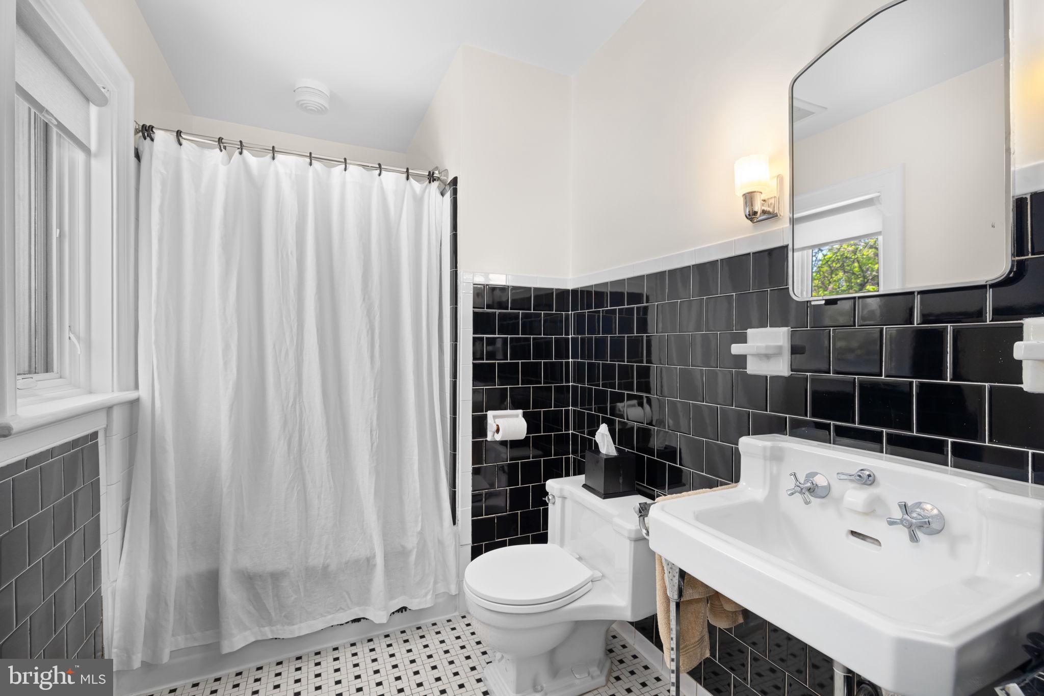 JEFFERSON PARK - Residential