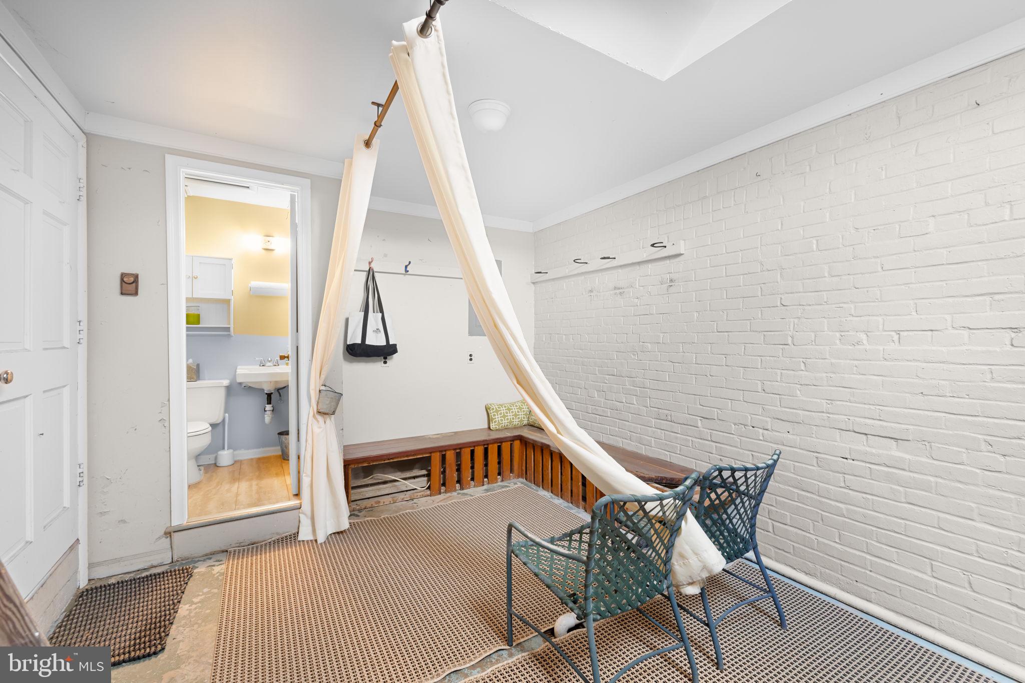 JEFFERSON PARK - Residential