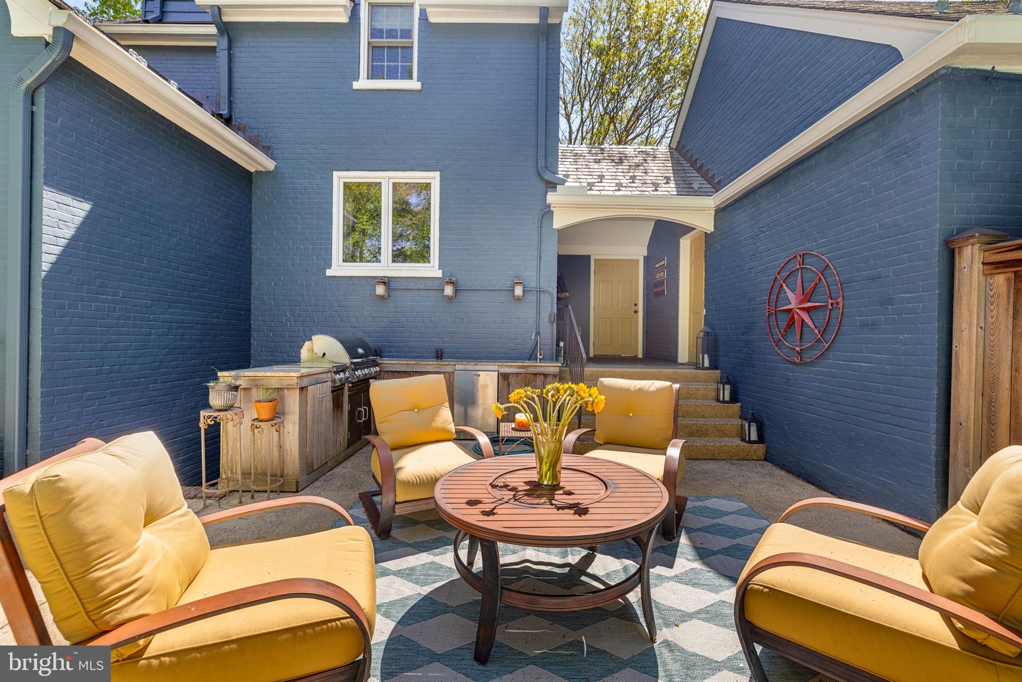 JEFFERSON PARK - Residential