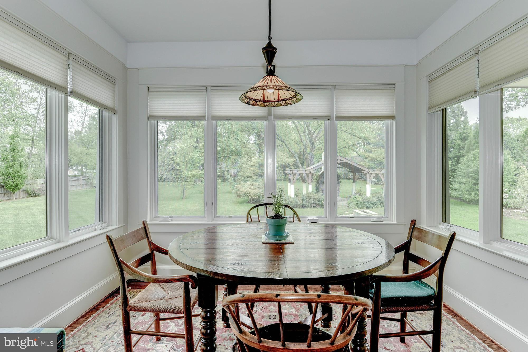 FALLS CHURCH - Residential