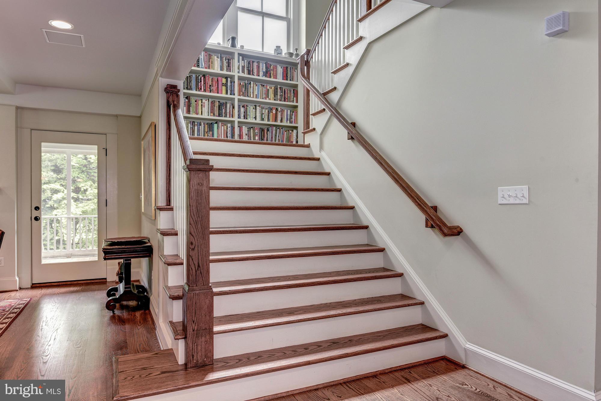 FALLS CHURCH - Residential