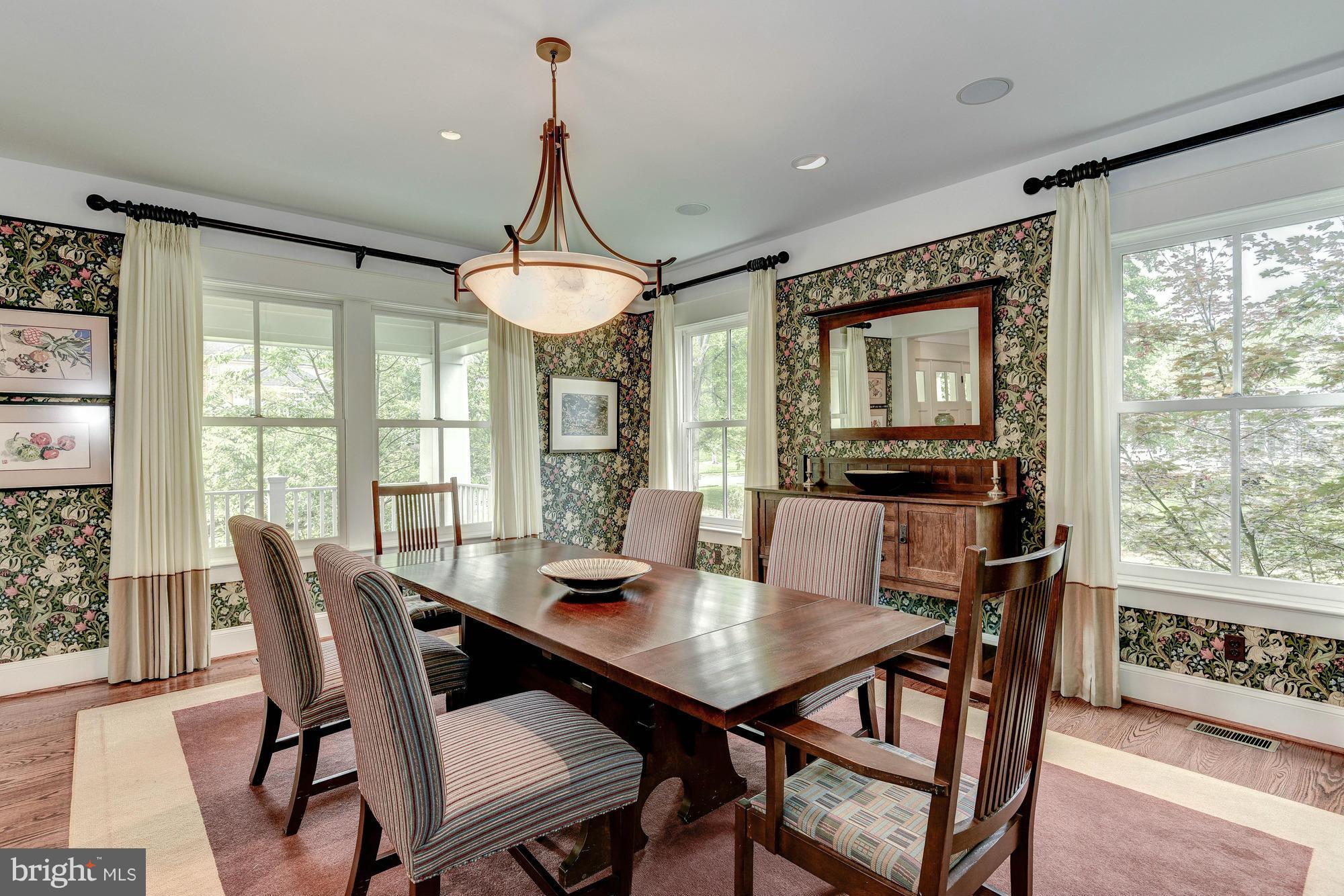 FALLS CHURCH - Residential