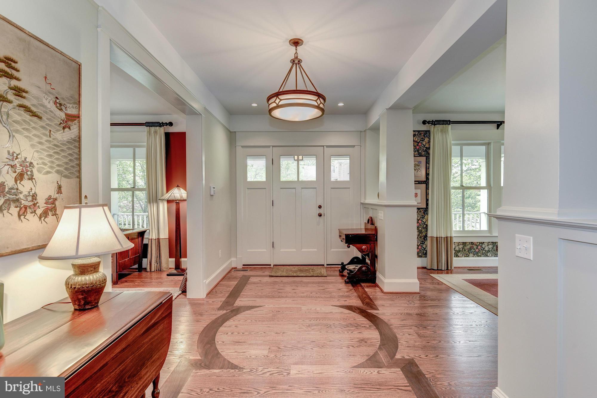 FALLS CHURCH - Residential