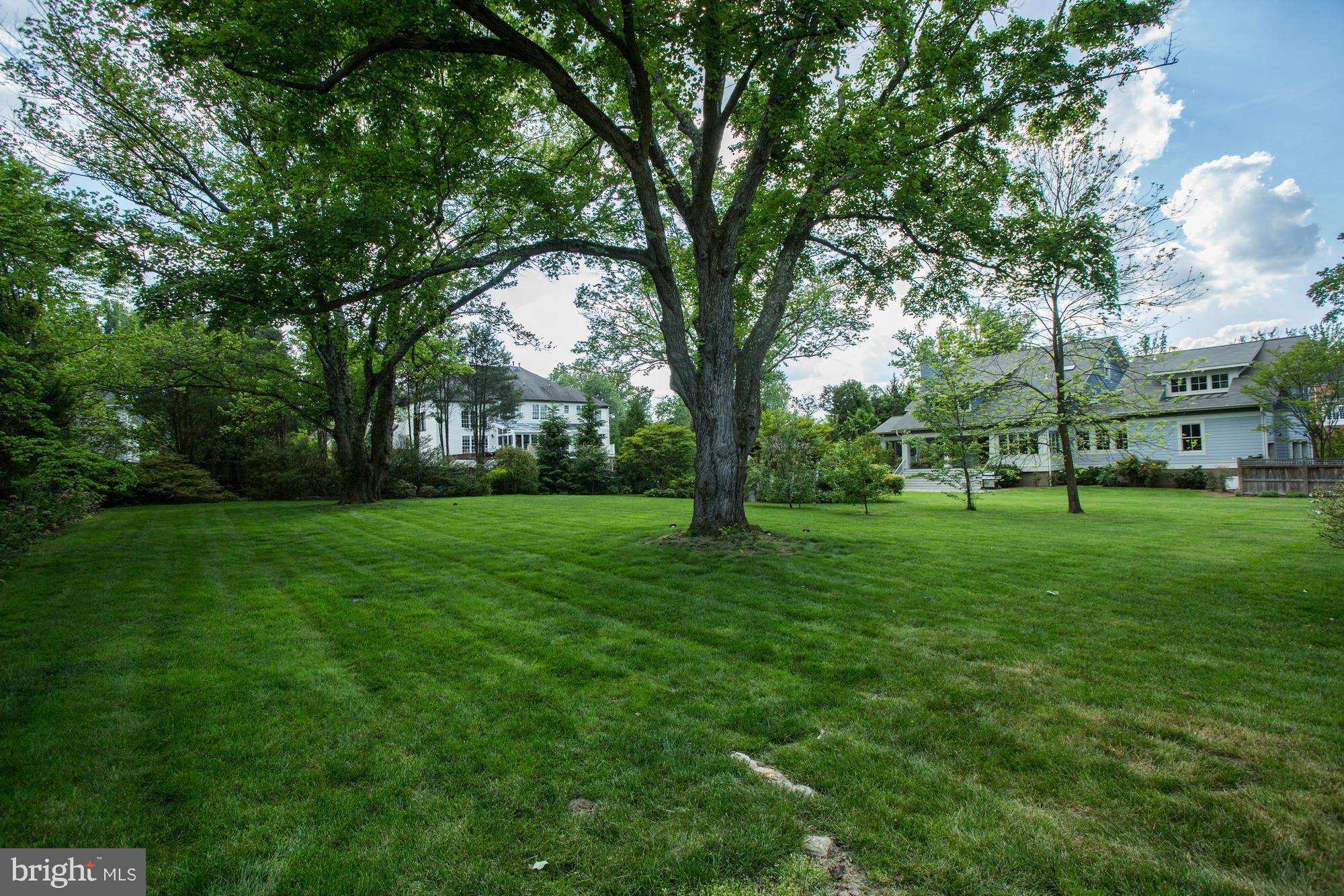 FALLS CHURCH - Residential