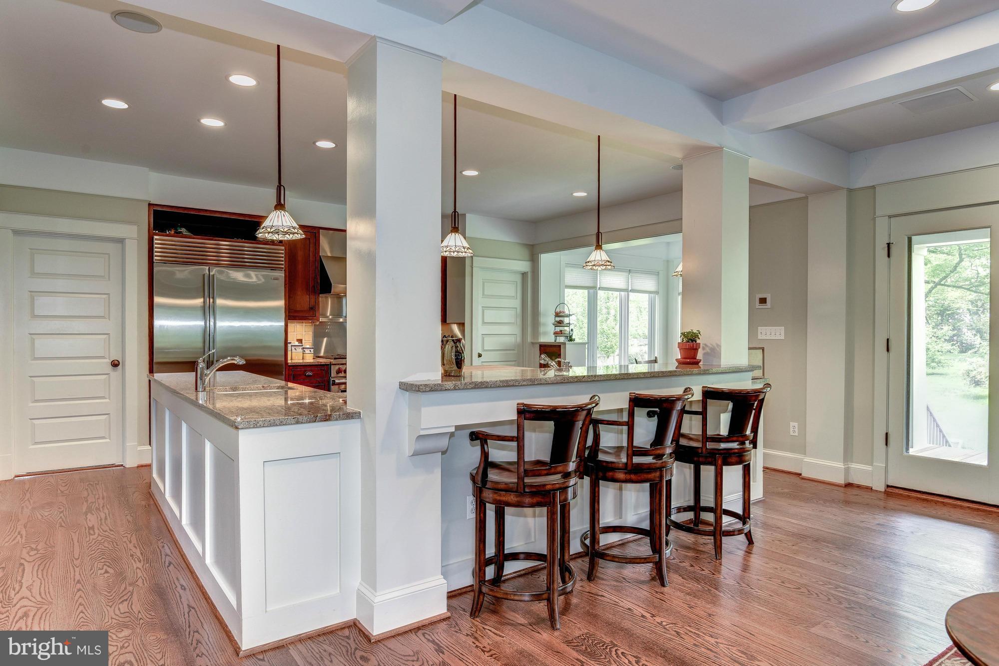 FALLS CHURCH - Residential