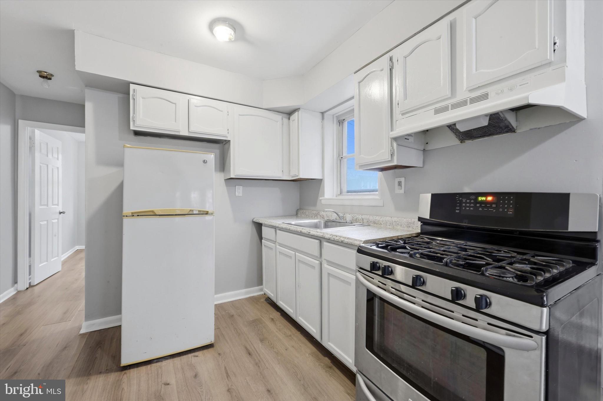 STRAWBERRY MANSION - Residential Income