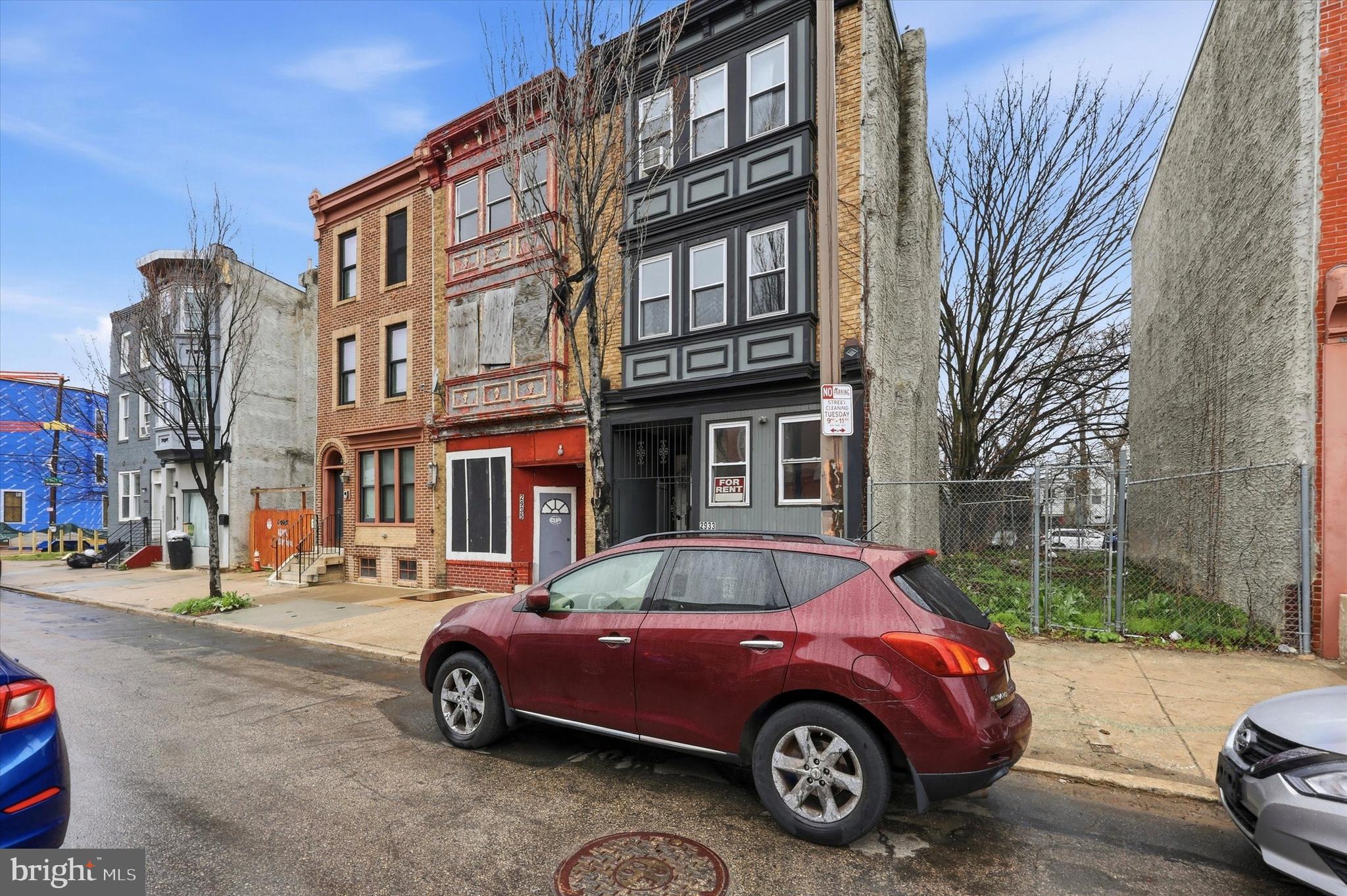 STRAWBERRY MANSION - Residential Income