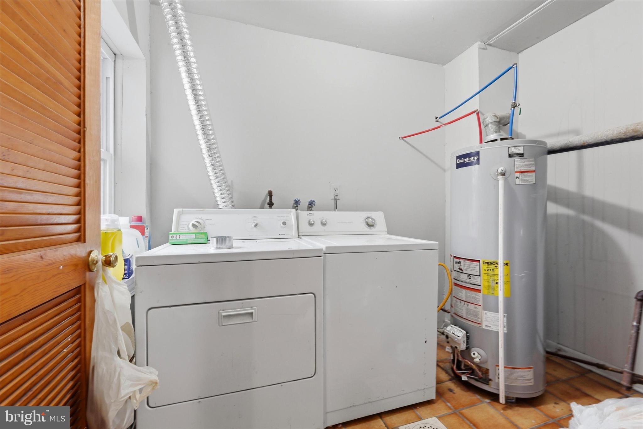 STRAWBERRY MANSION - Residential Income