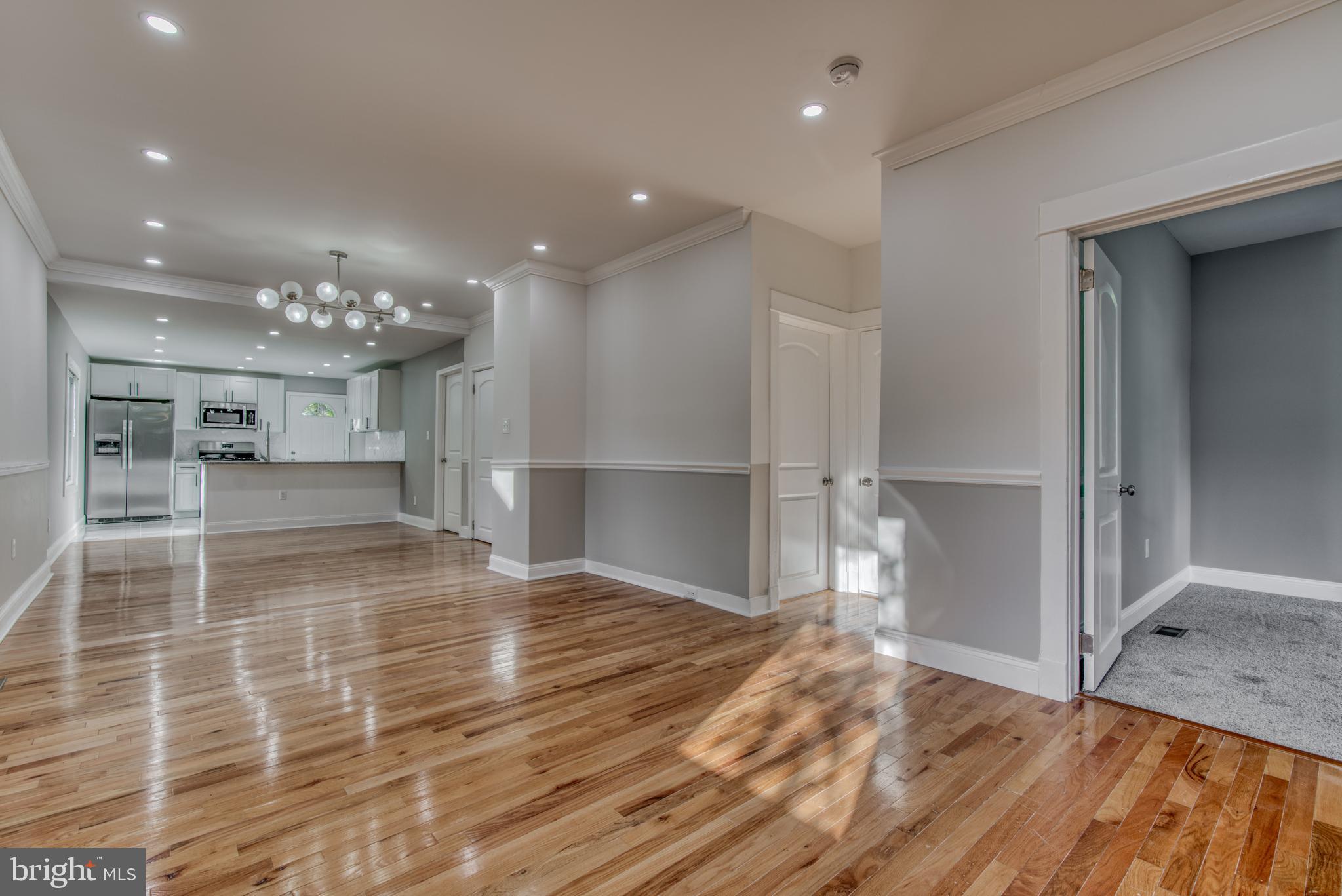 LAURAVILLE HISTORIC DISTRICT - Residential