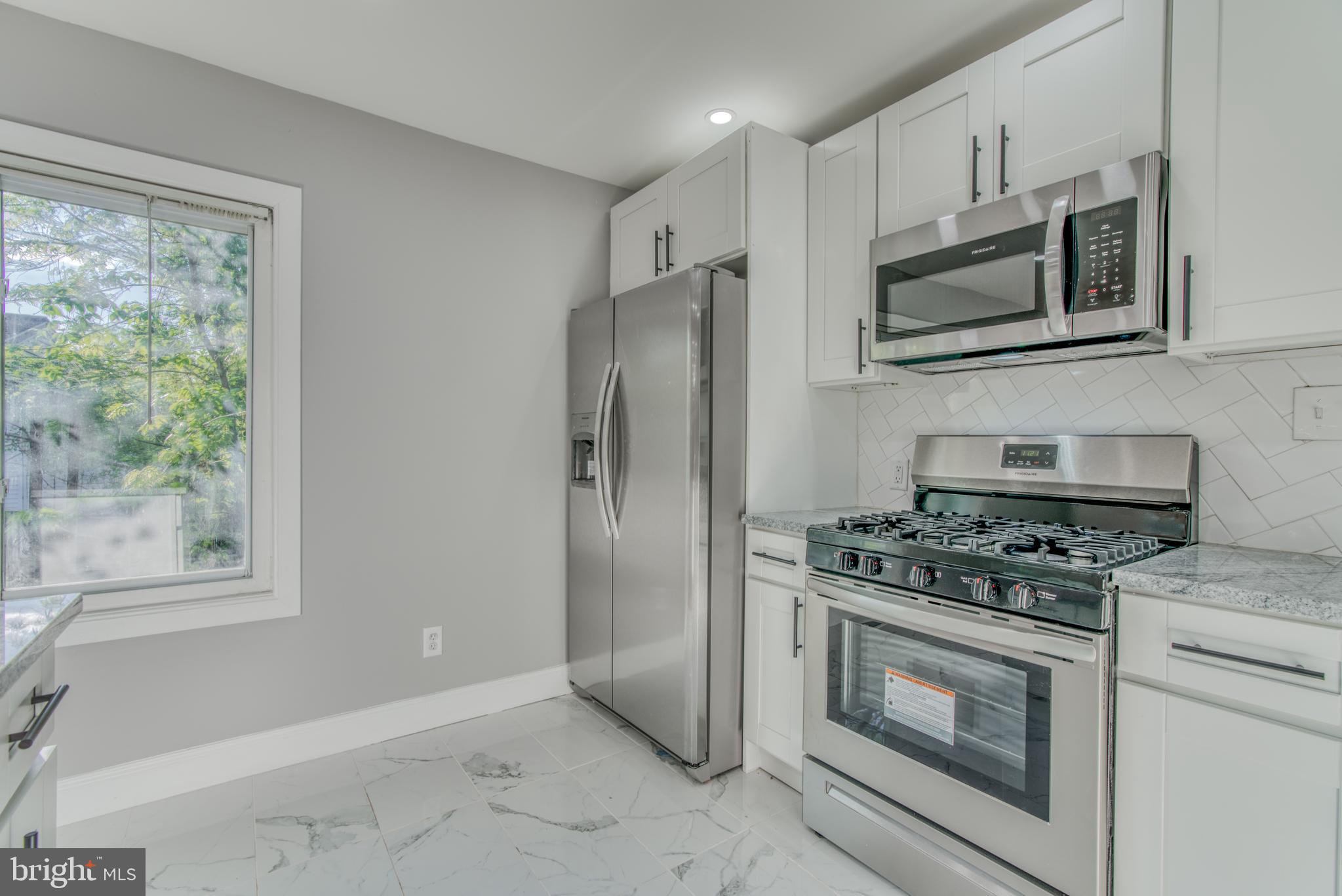 LAURAVILLE HISTORIC DISTRICT - Residential