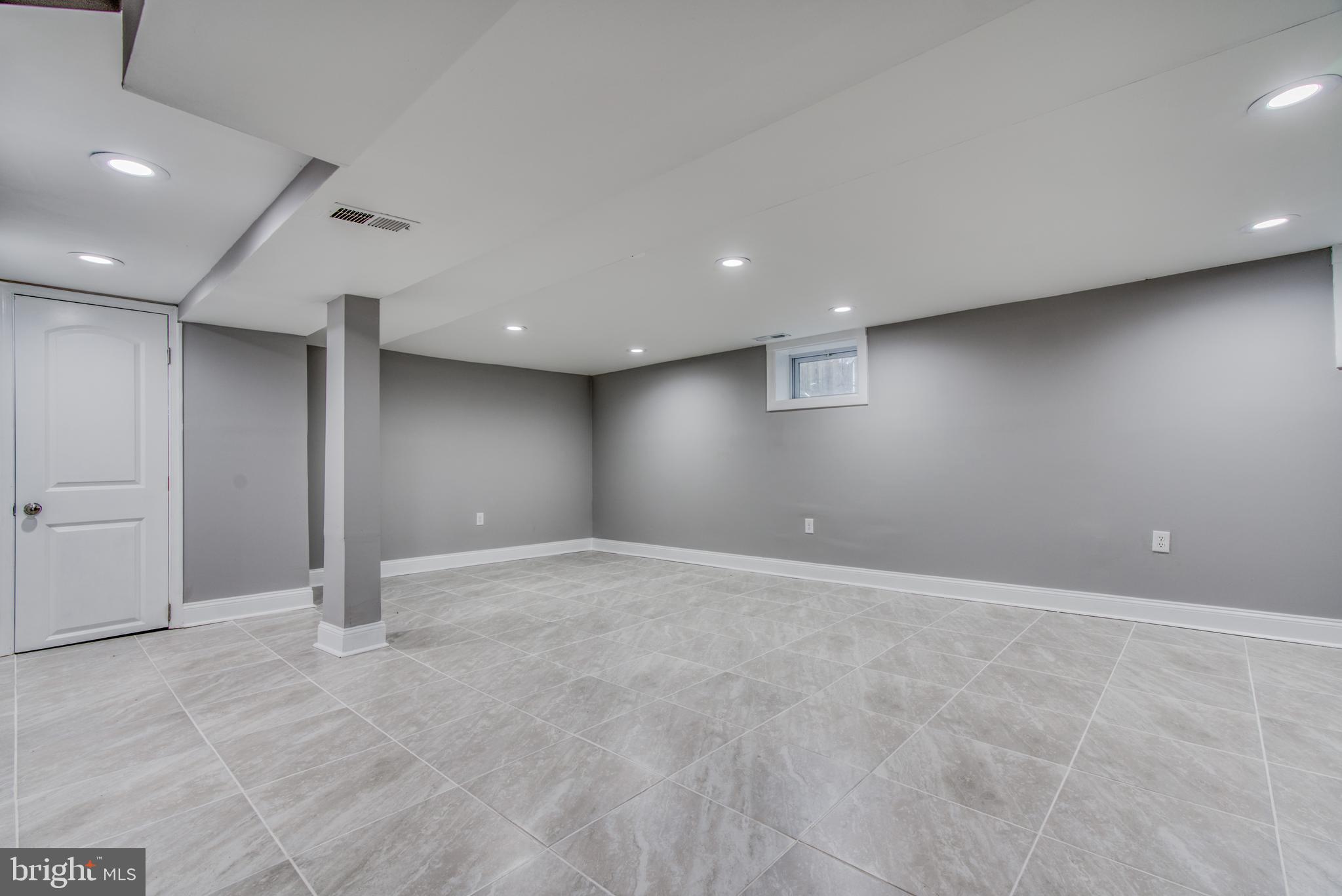 LAURAVILLE HISTORIC DISTRICT - Residential