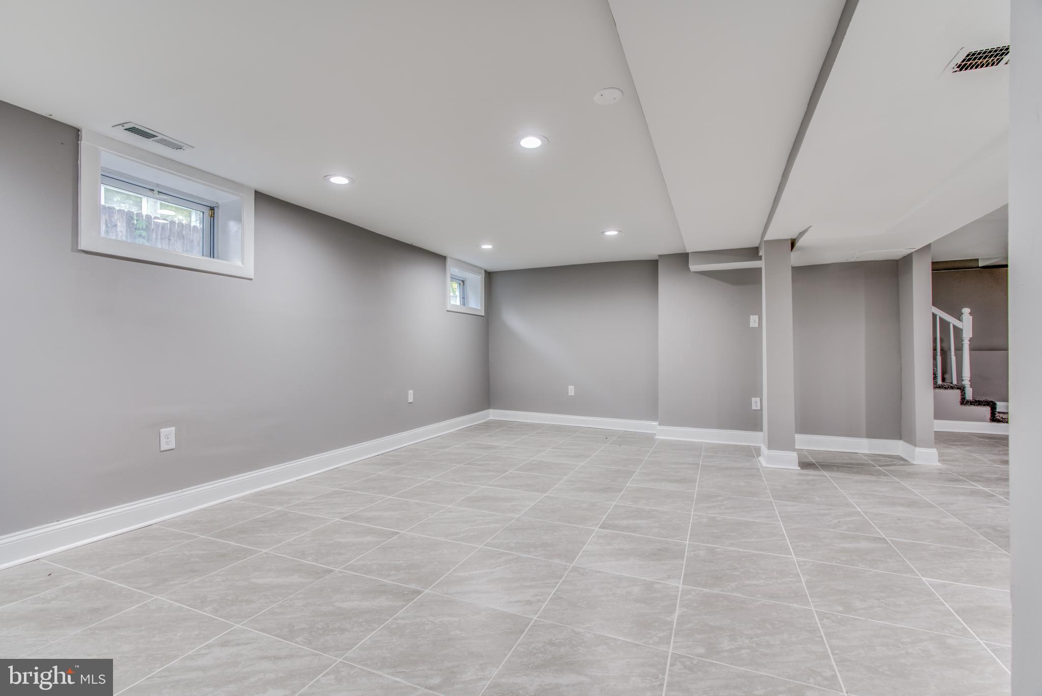 LAURAVILLE HISTORIC DISTRICT - Residential