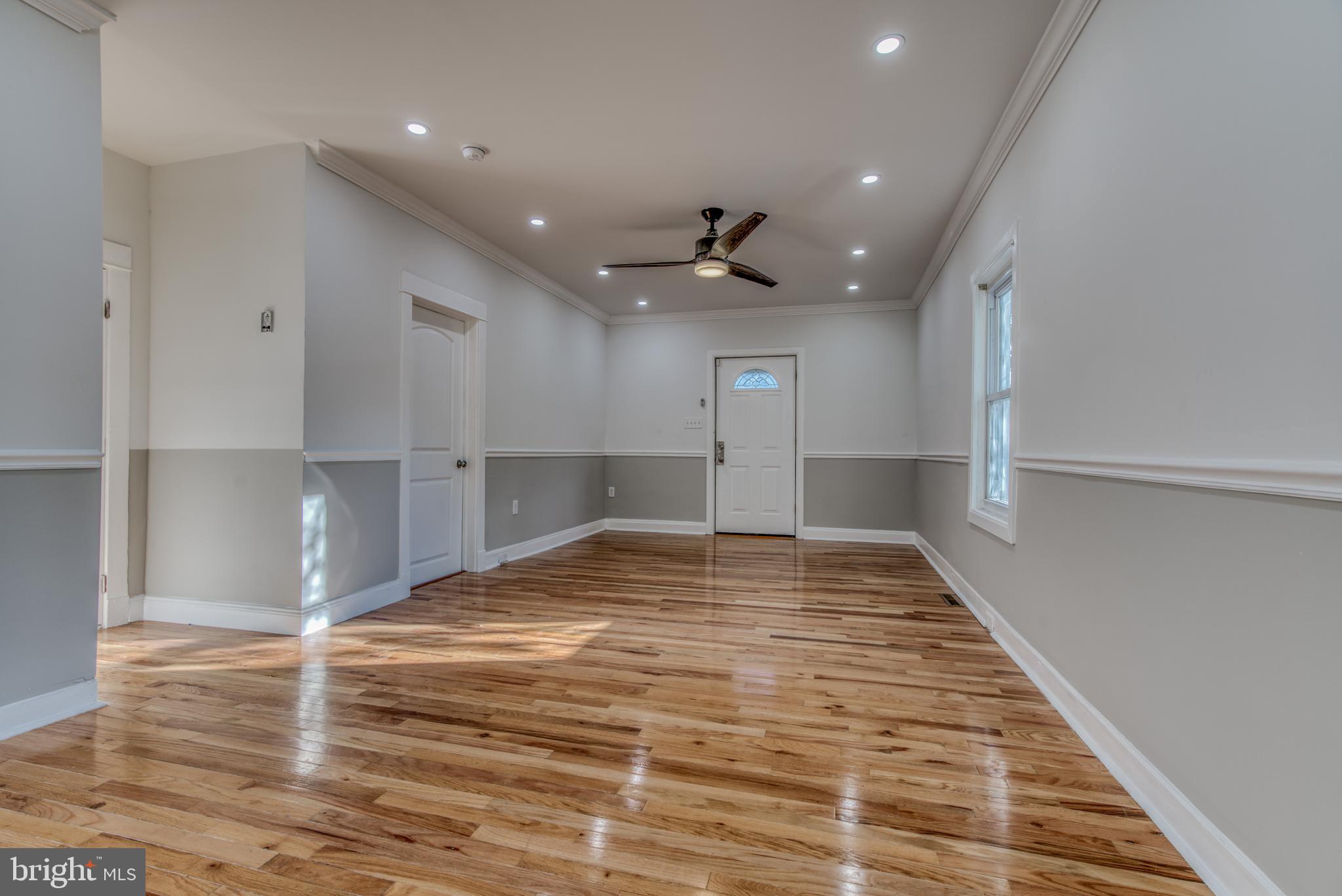 LAURAVILLE HISTORIC DISTRICT - Residential