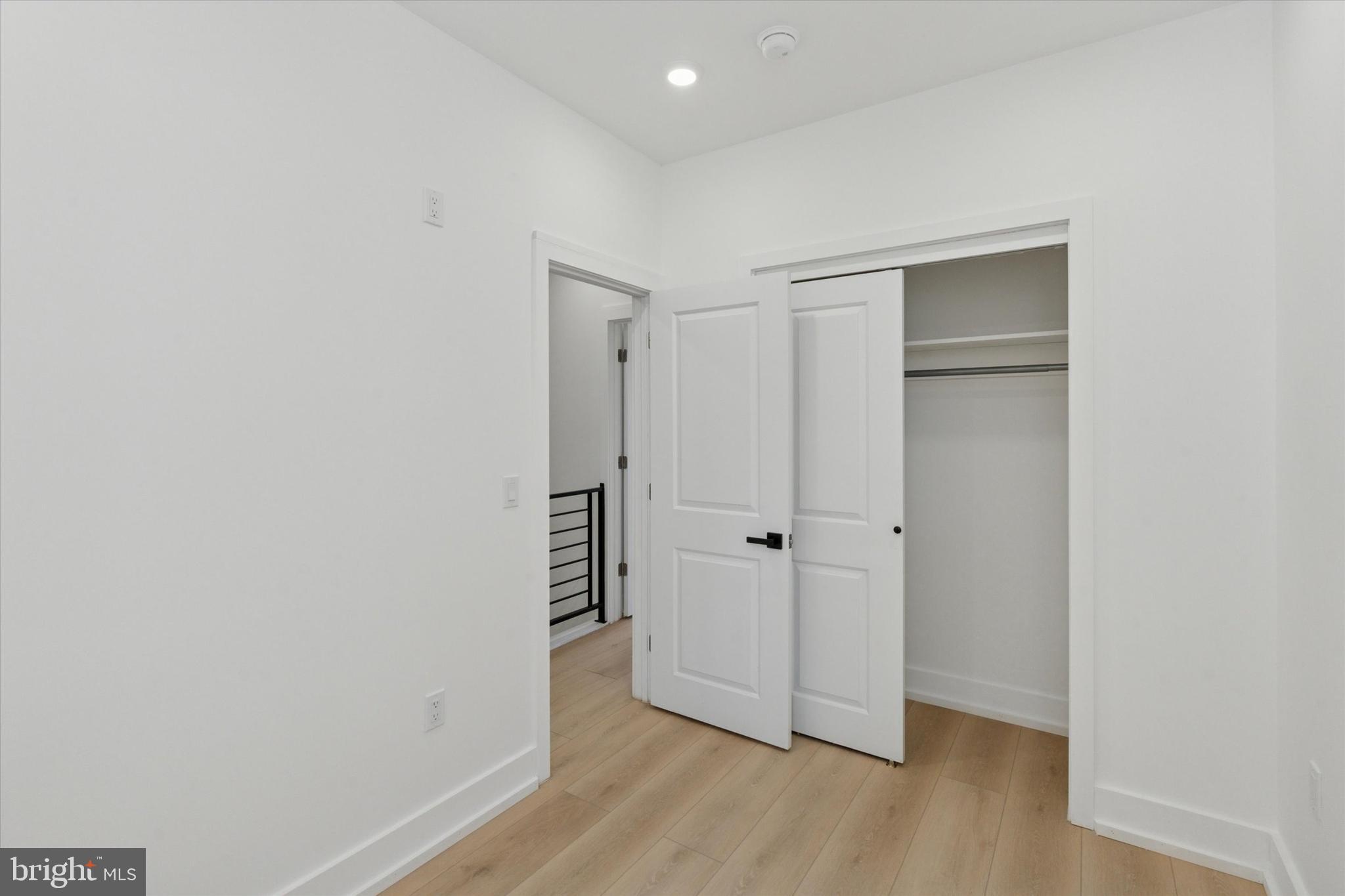 HARROWGATE - Residential