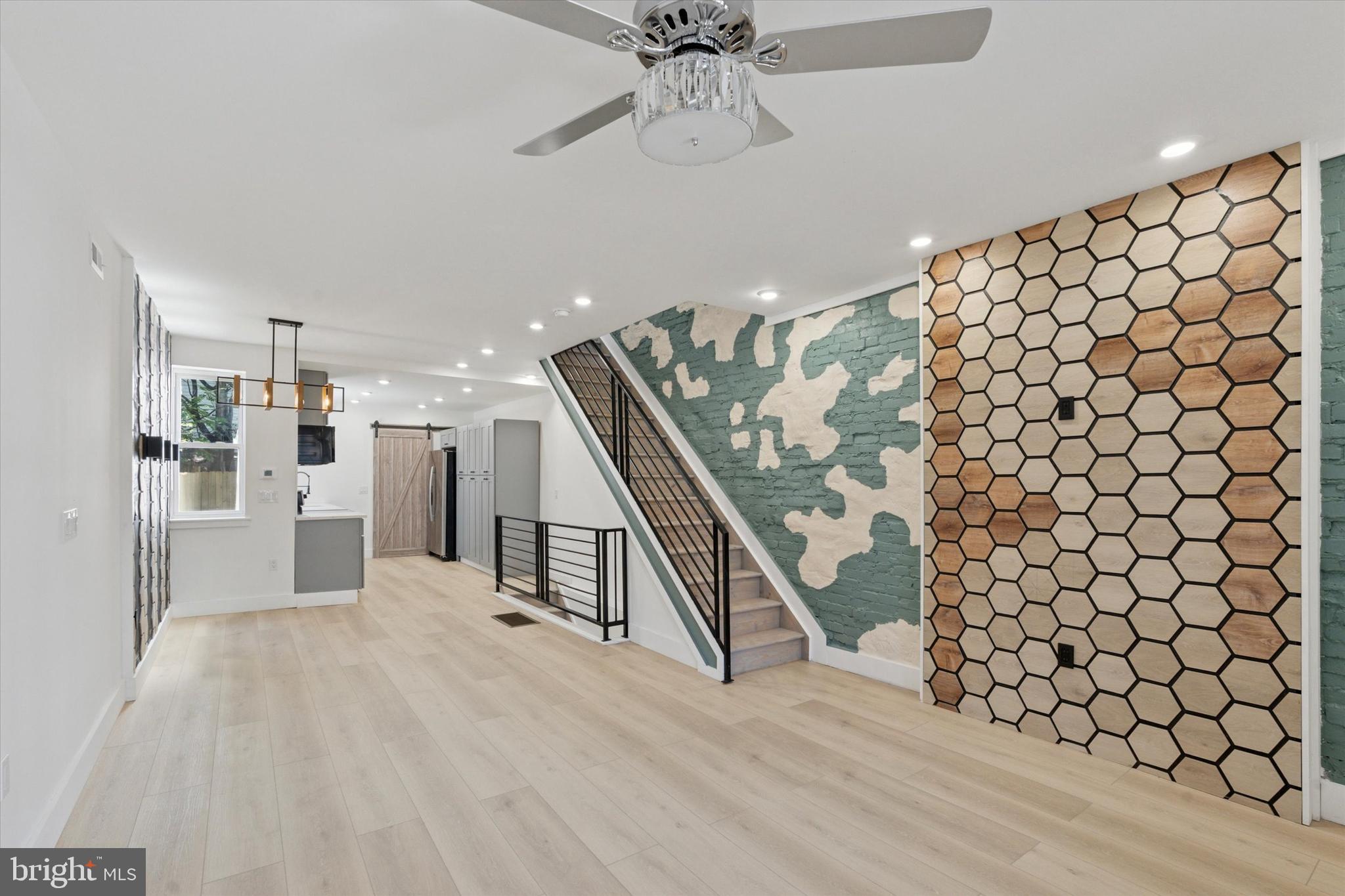HARROWGATE - Residential