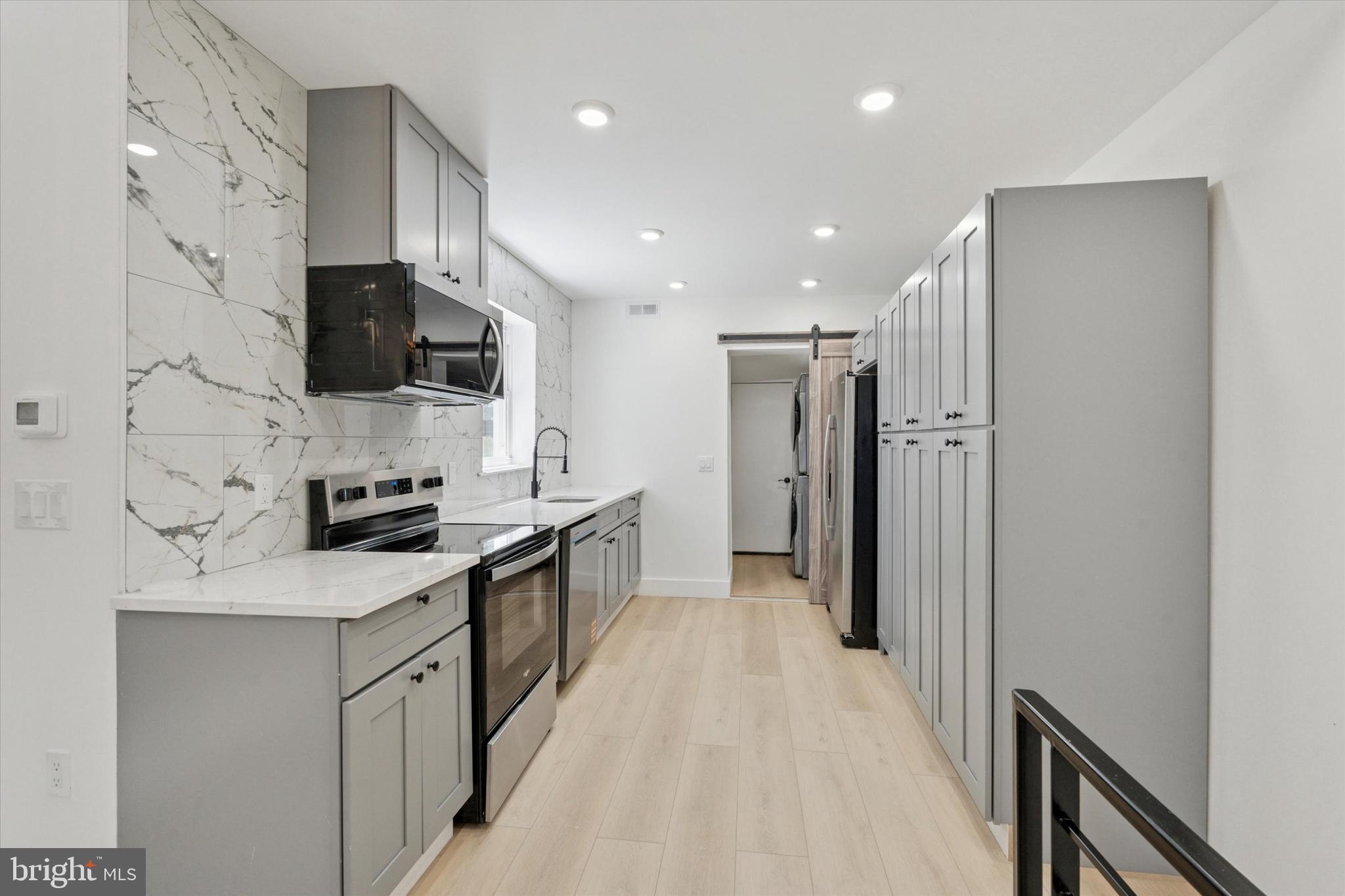 HARROWGATE - Residential
