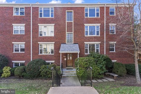 1404 12TH STREET N 23 ARLINGTON VA 22209