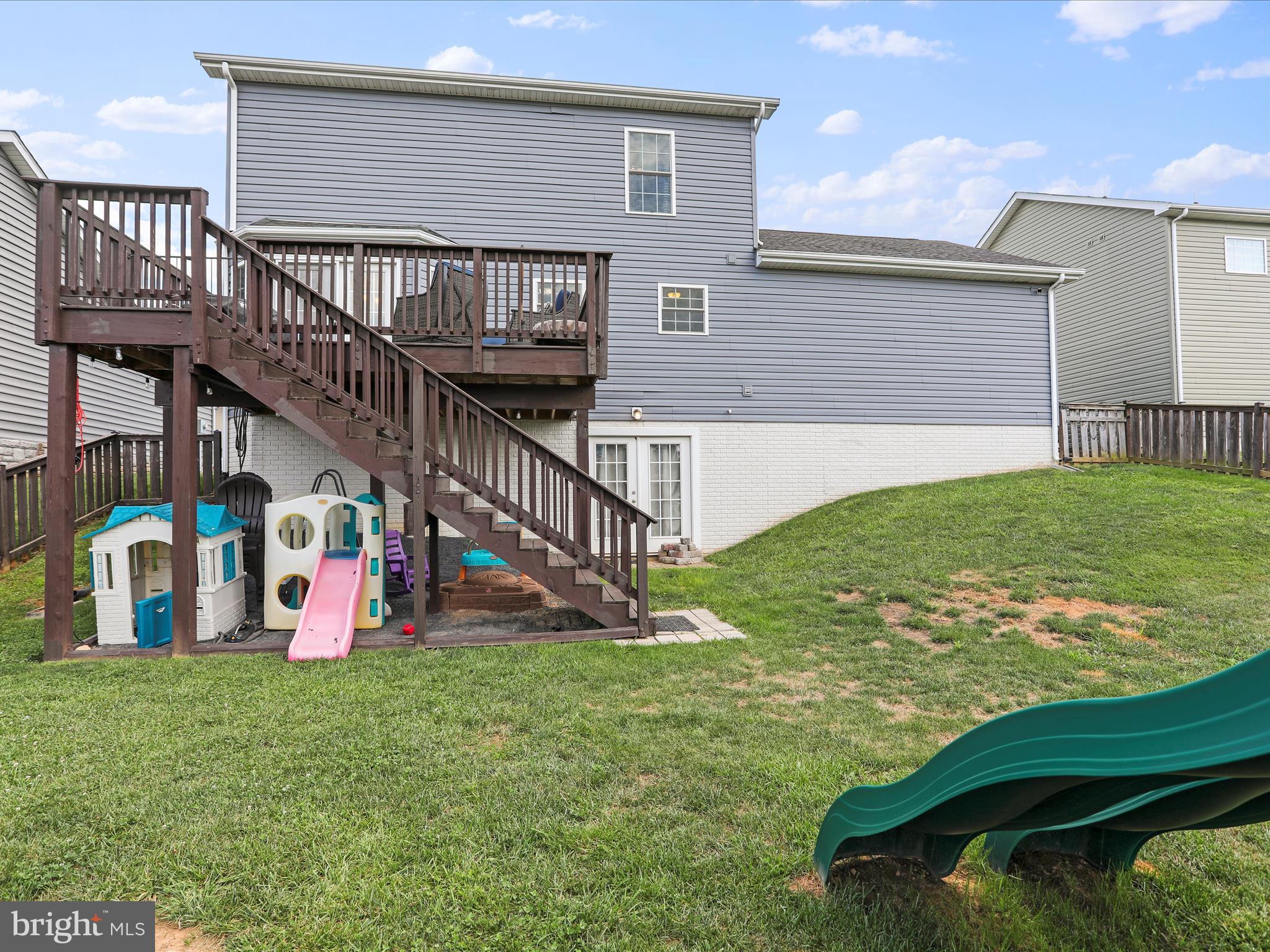 RED HILL - Residential