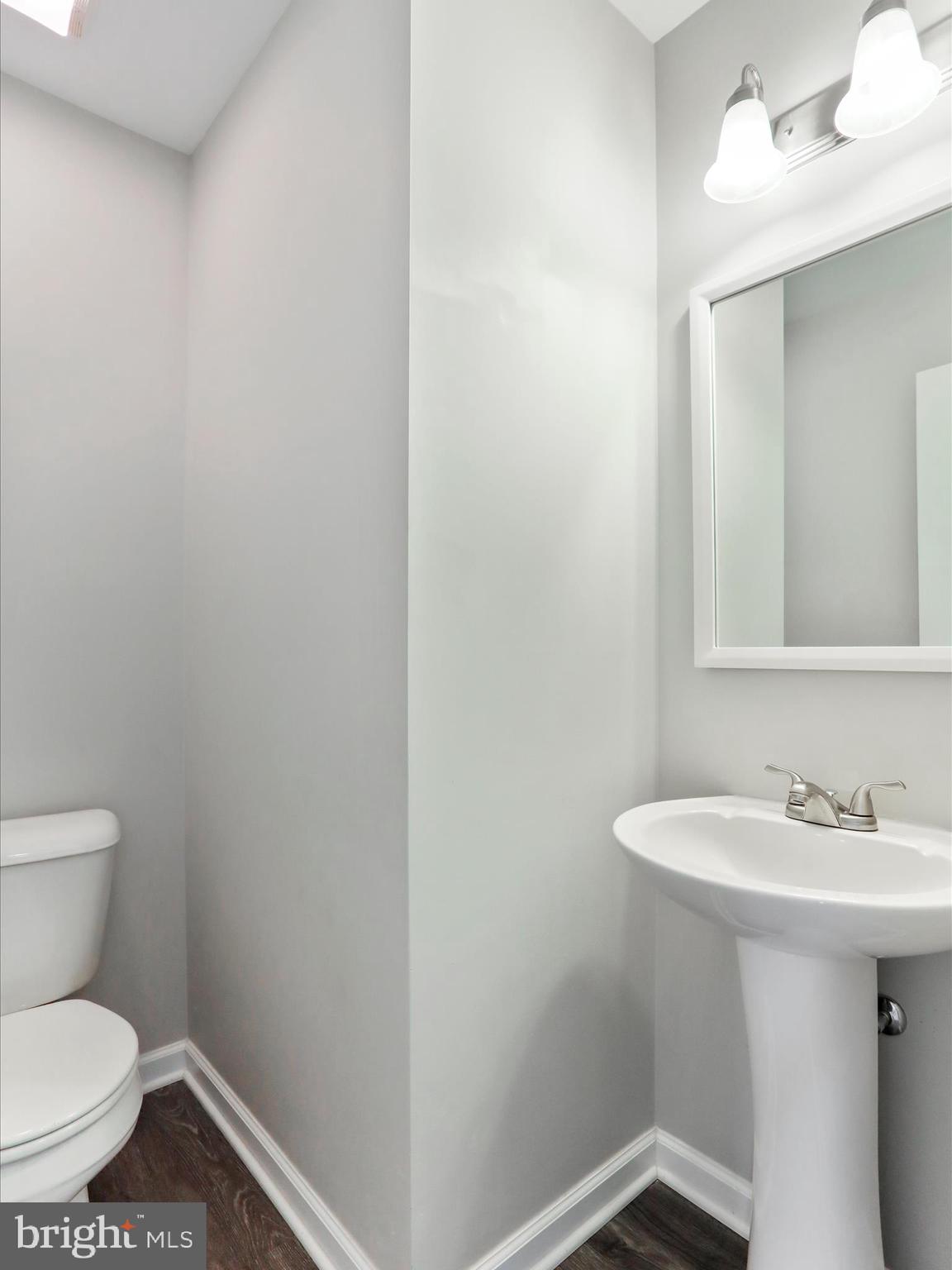 RED HILL - Residential