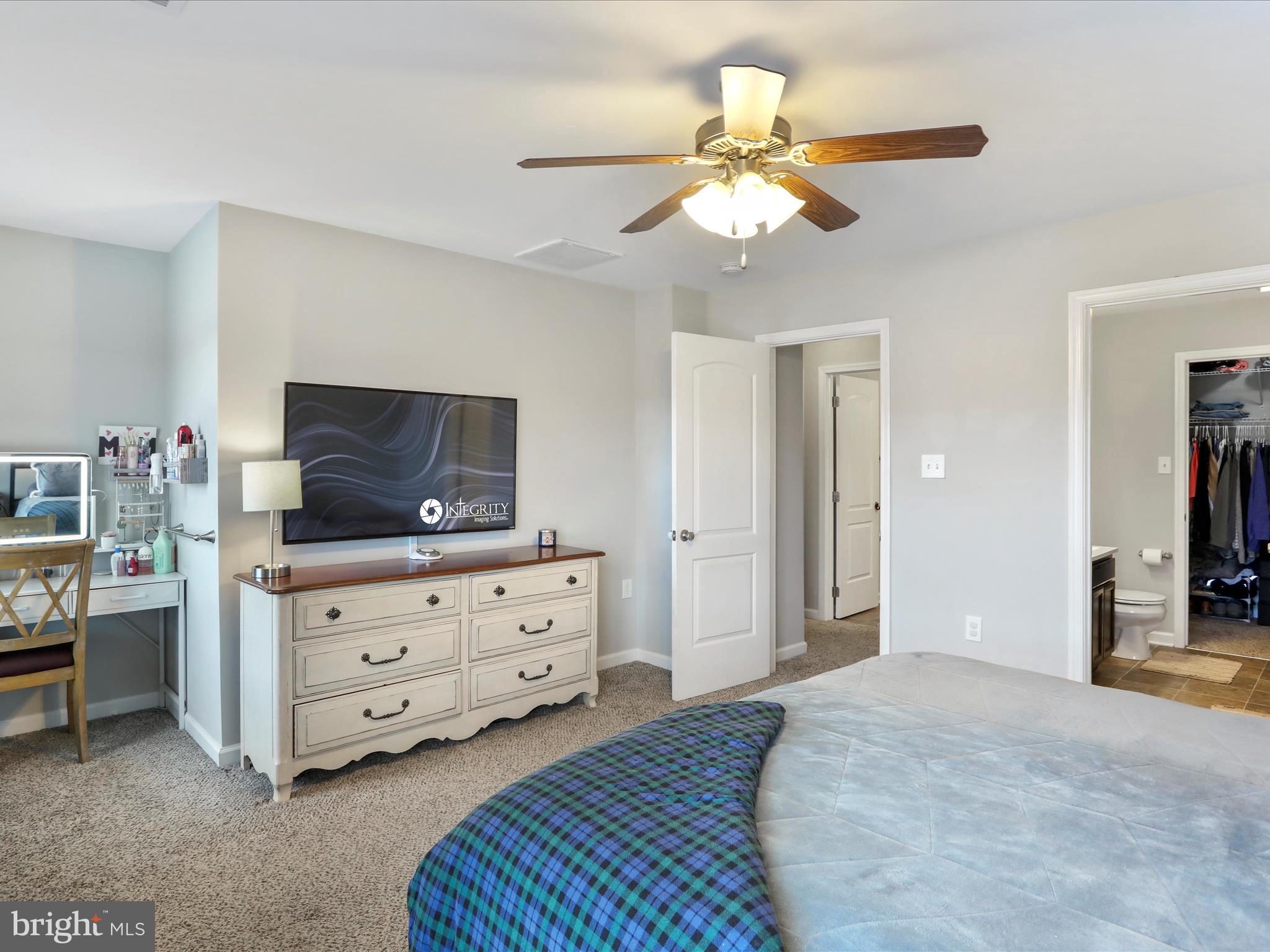 RED HILL - Residential