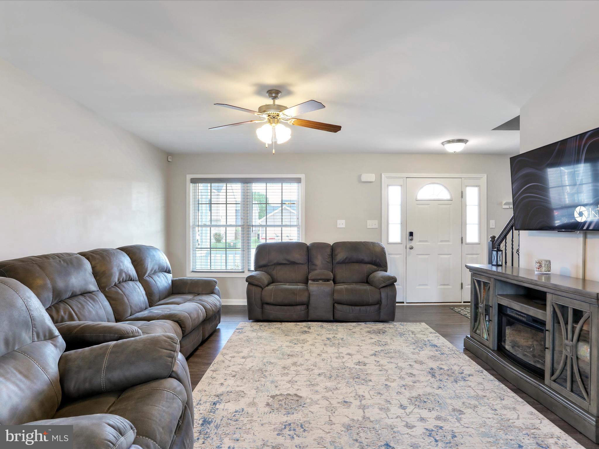 RED HILL - Residential