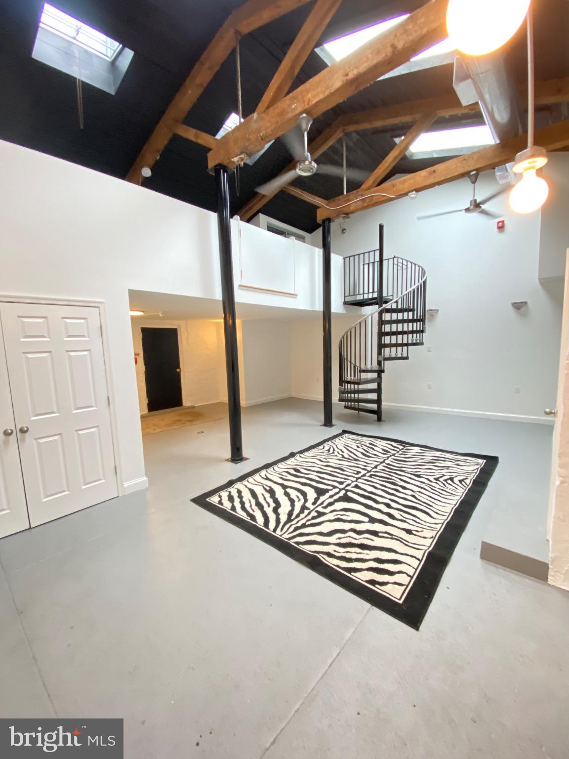 216 W RITTENHOUSE STREET STREET LOFT A