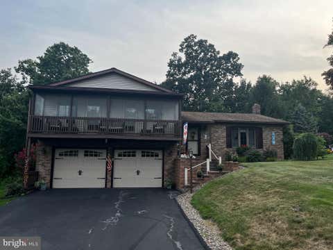 Homes For Sale - 176 Cliffside Drive Dr<br/> LEWISTOWN, PA 17044