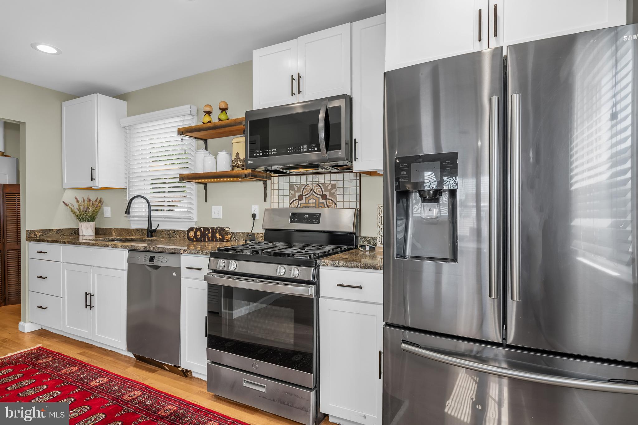 EASTON - Residential