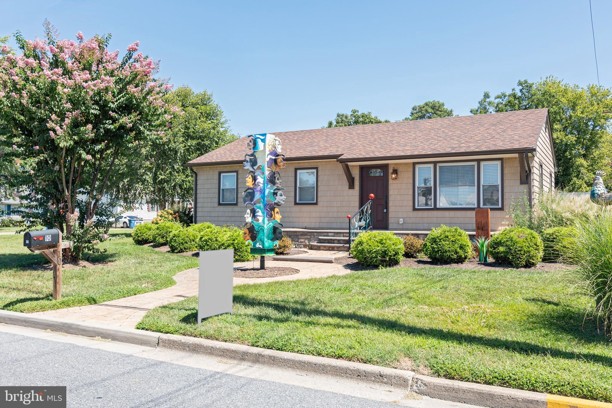 EASTON - Residential